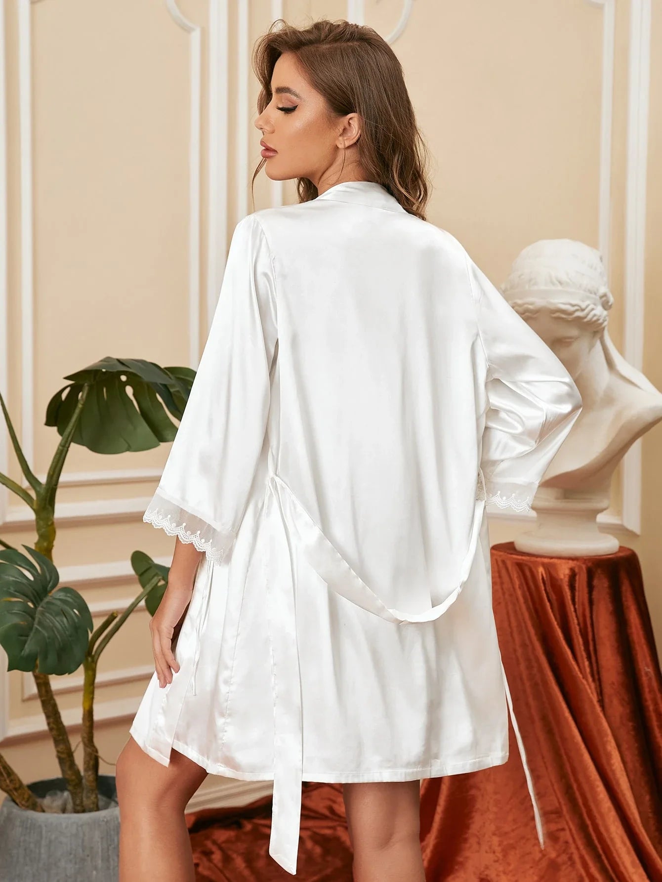 2 Conjuntos Pijama Roupão de Cetim com Painel de Renda e Amarração, Conjunto Branco