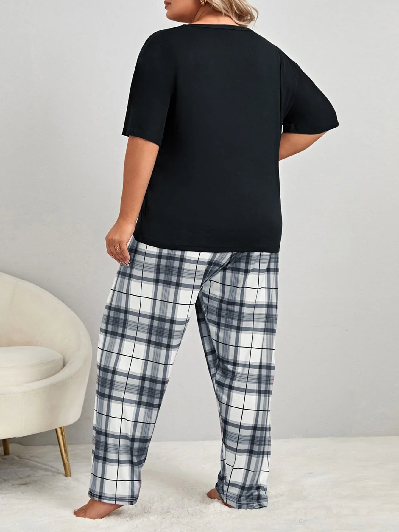 Conjunto de Pijama com Bolso Remendado de Xadrez