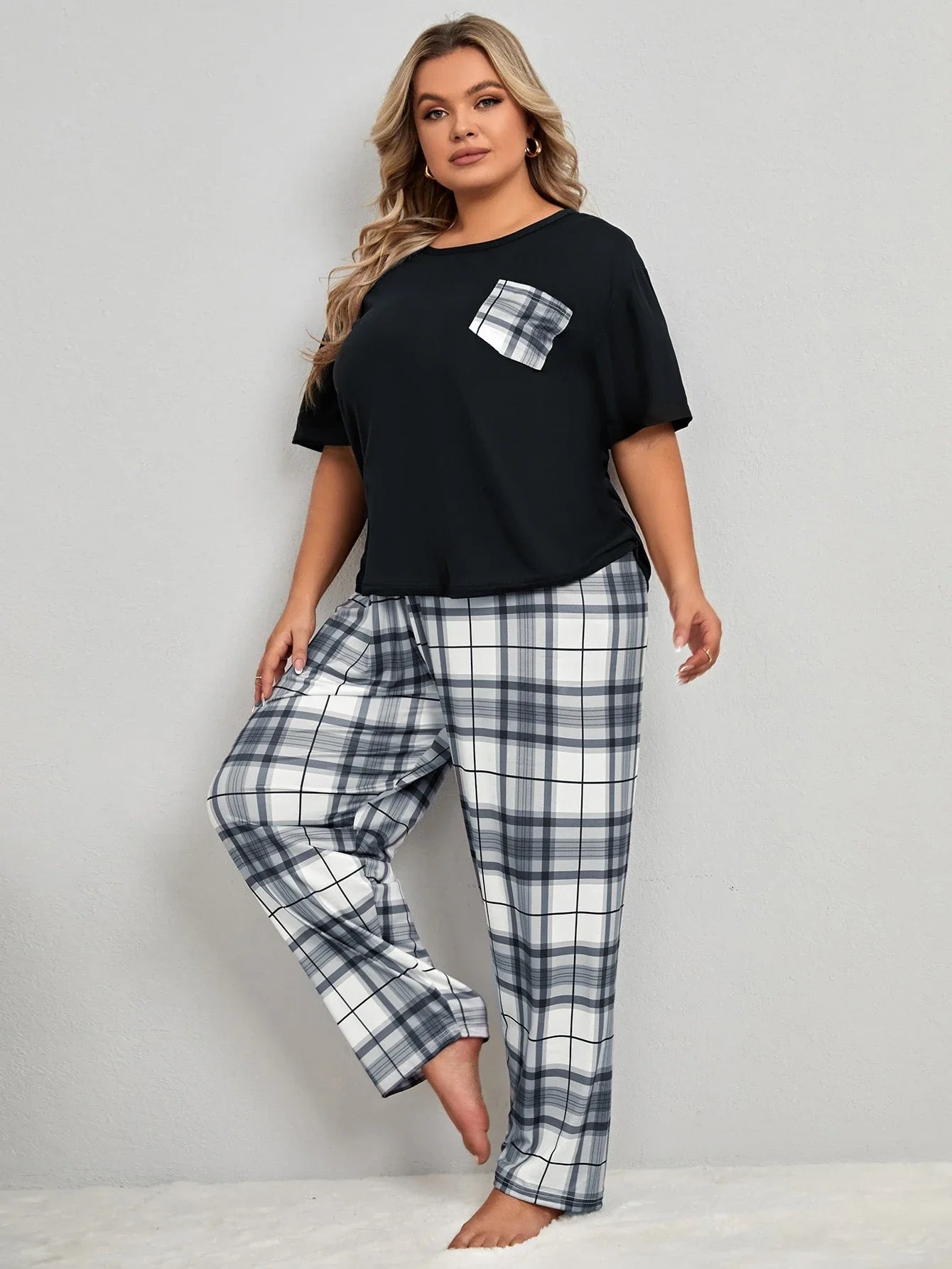 Conjunto de Pijama com Bolso Remendado de Xadrez