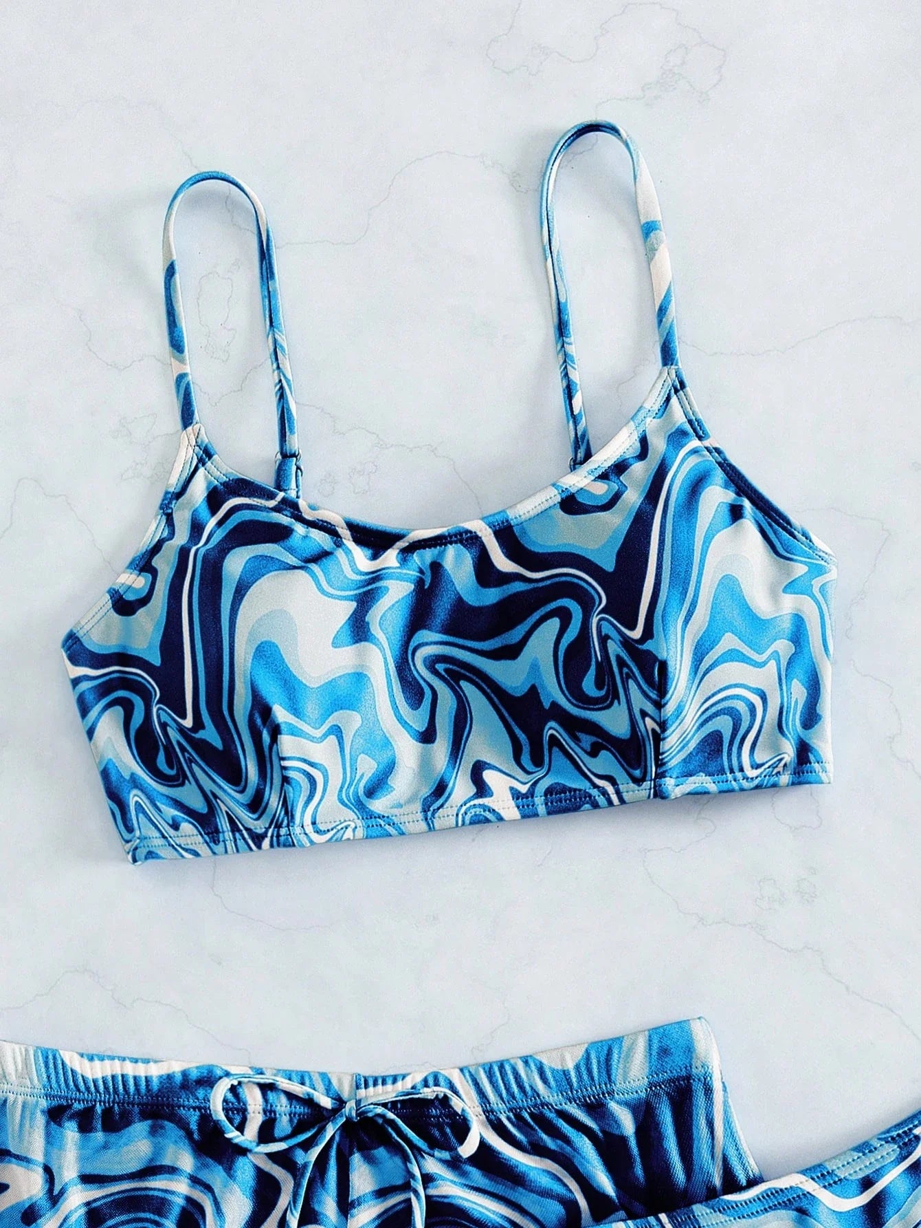 SHEIN Swim Conjunto de Maiô Bikini feminino com alças finas para o verão na Praia com Estampa de Redemoinho, impressionados aleatoriamente.