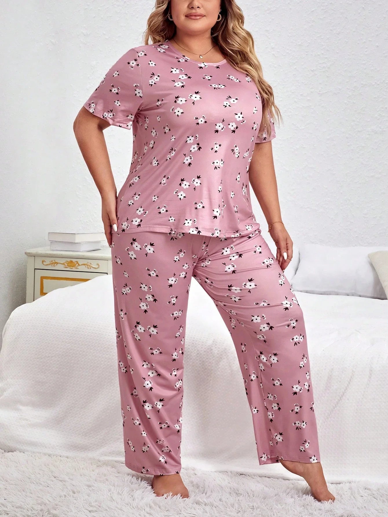 Conjunto de Pijama com Estampa Floral Plus