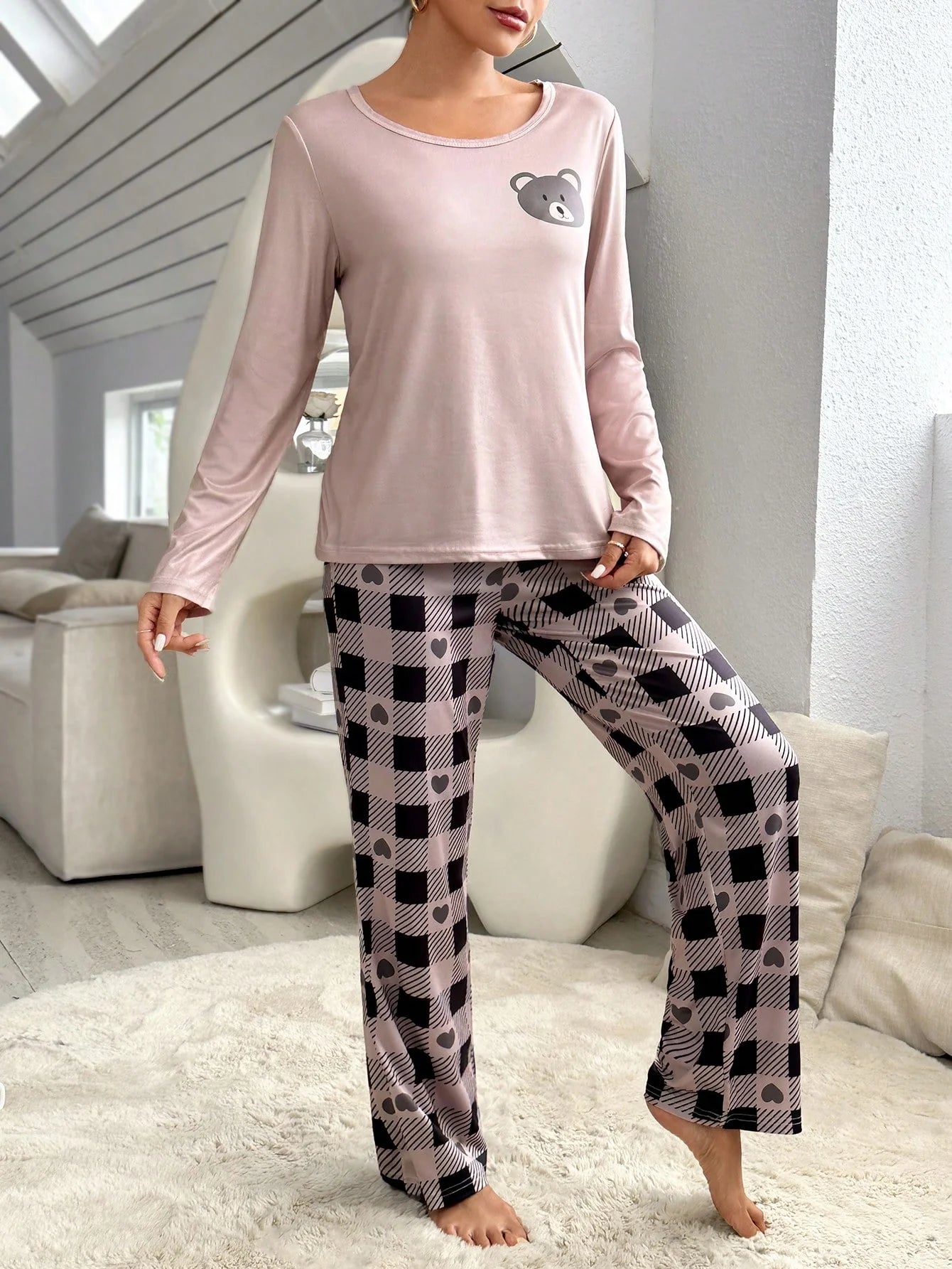 Conjunto de Pijama com Camiseta de Gráfico Cartoon e Calça Xadrez