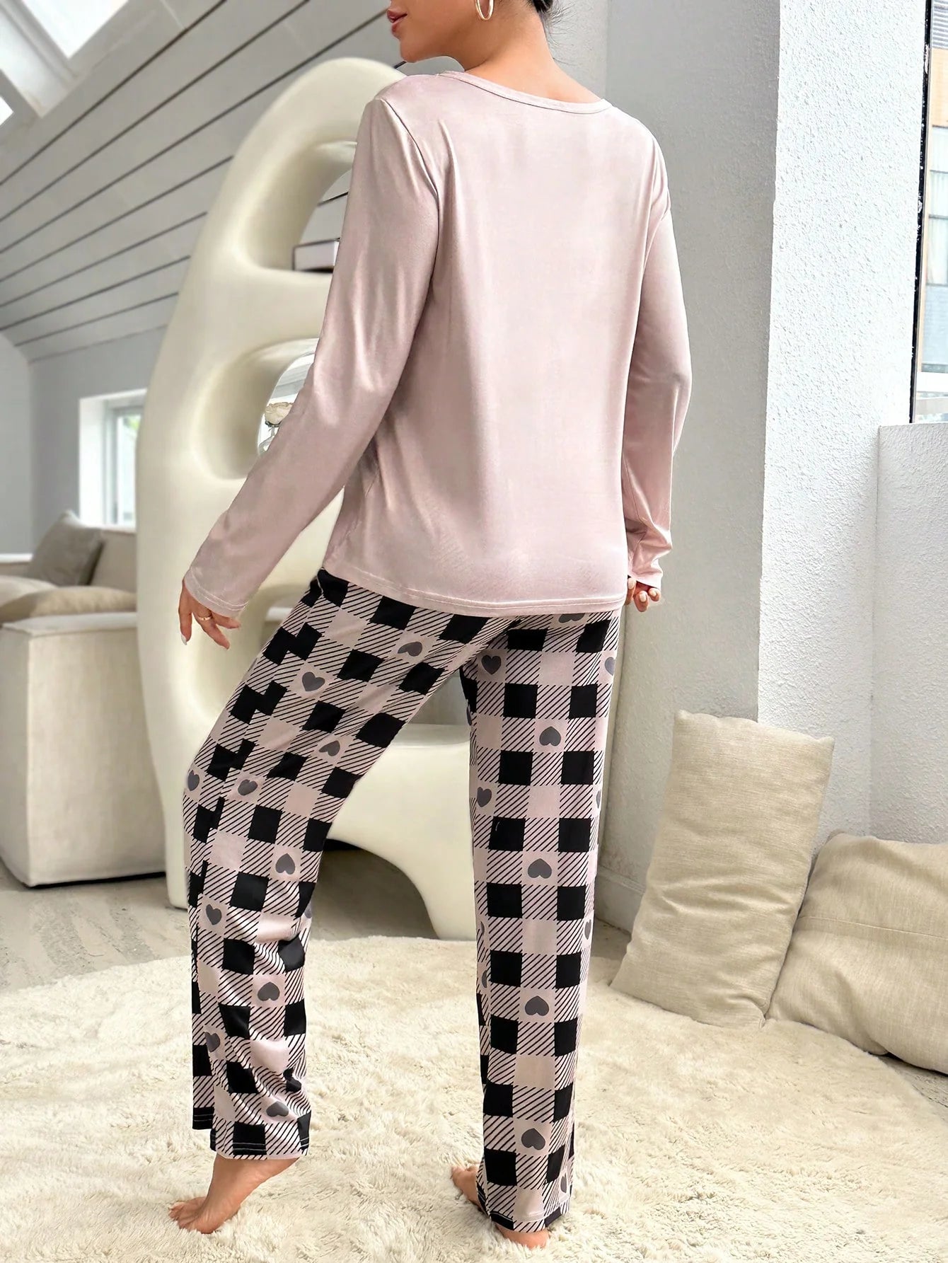 Conjunto de Pijama com Camiseta de Gráfico Cartoon e Calça Xadrez