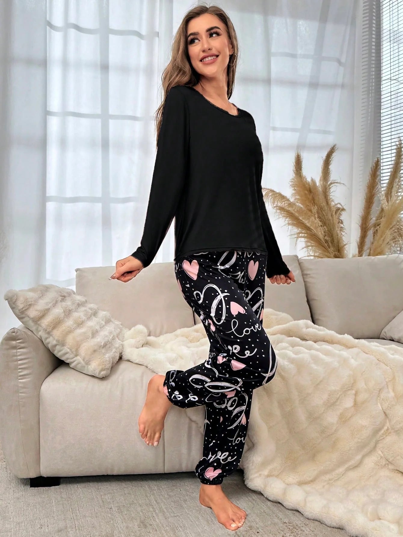 Pijama/Conjunto de Pijama com Estampa de Coração e Letra