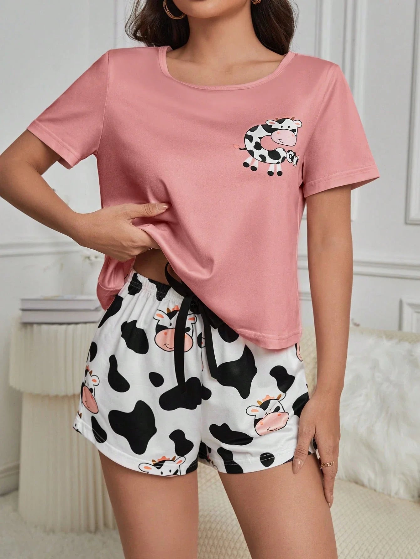 Conjunto De Pijama Feminino De Camiseta De Manga Curta Impressa De Vaca E Short