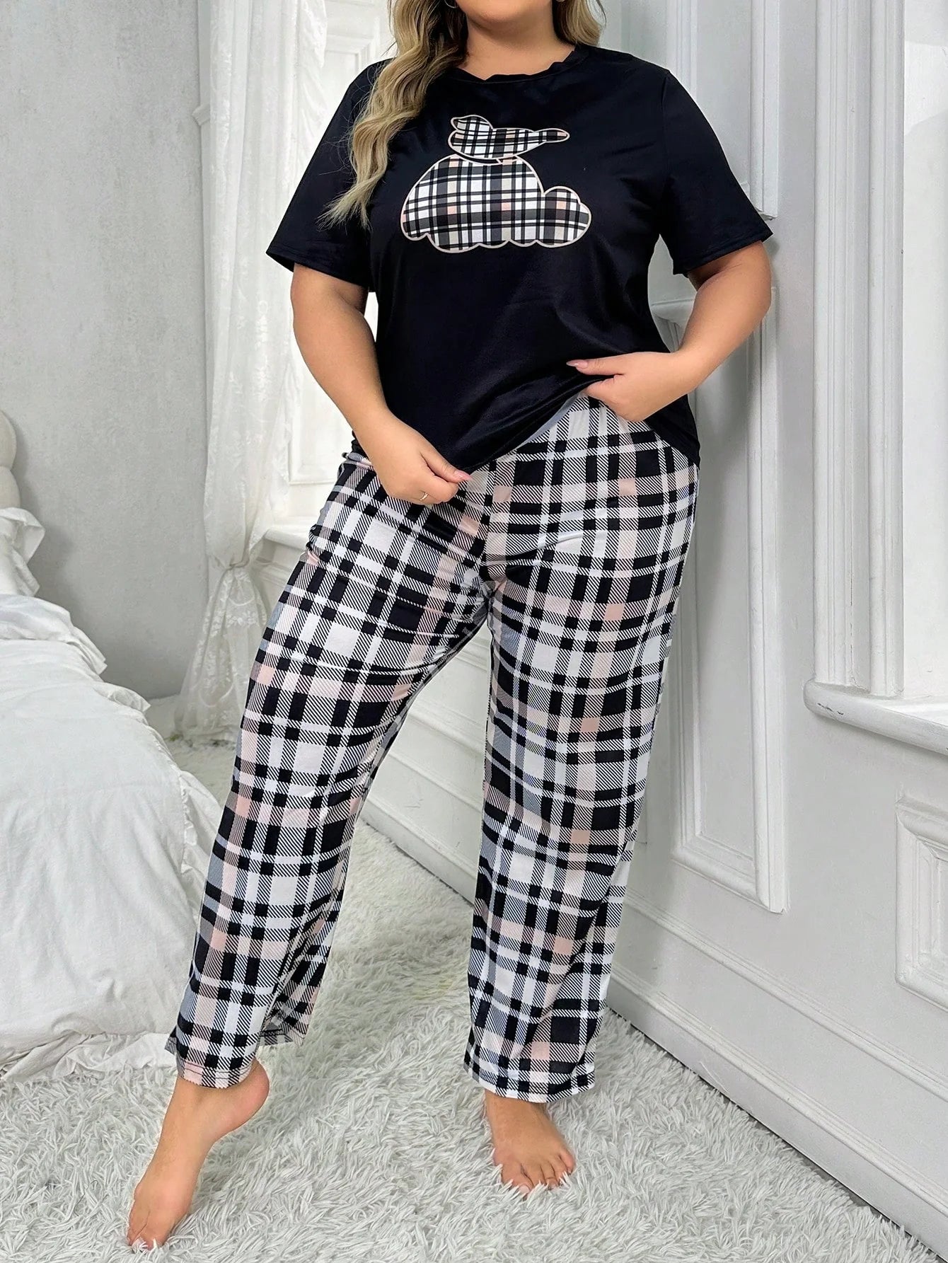 Conjunto De Pijama De Calça Xadrez E Camiseta De Manga Curta Impressa Com Desenho Animado Tamanho Grande Para Uso Casual