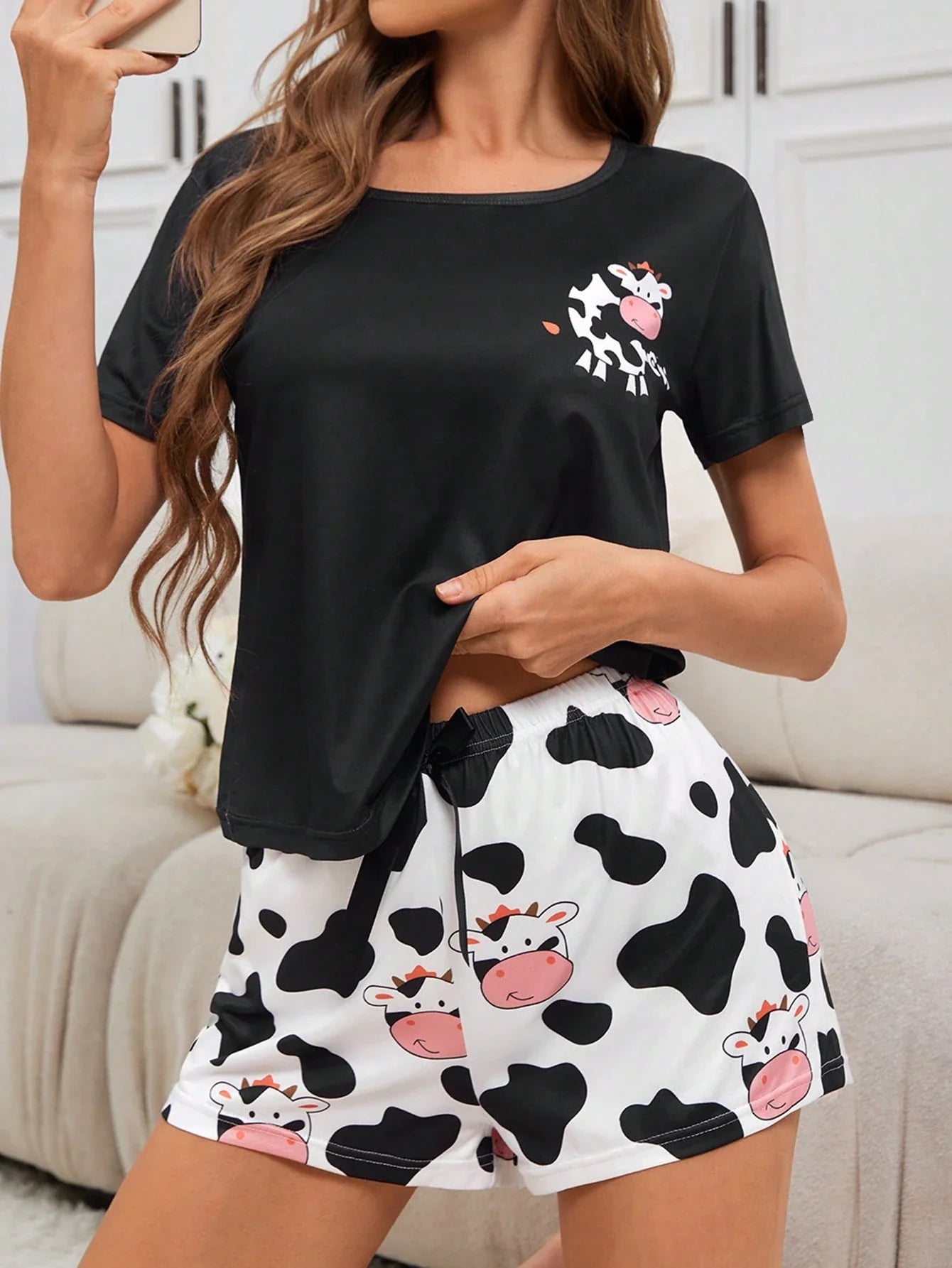 Conjunto De Pijama Feminino De Camiseta De Manga Curta Impressa De Vaca E Short
