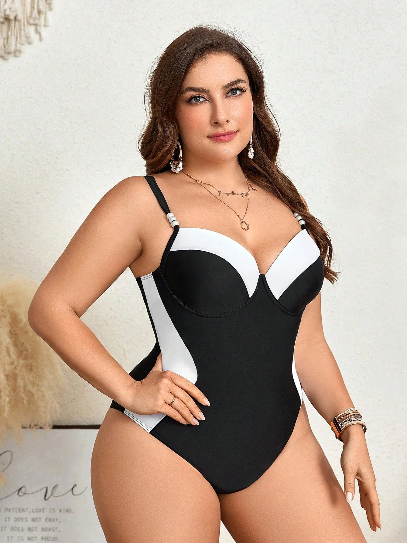 Swim Chiccia Maiô Plus Size com Bloco de Cores para Verão na Praia, Adequado para Férias na Praia e Natação