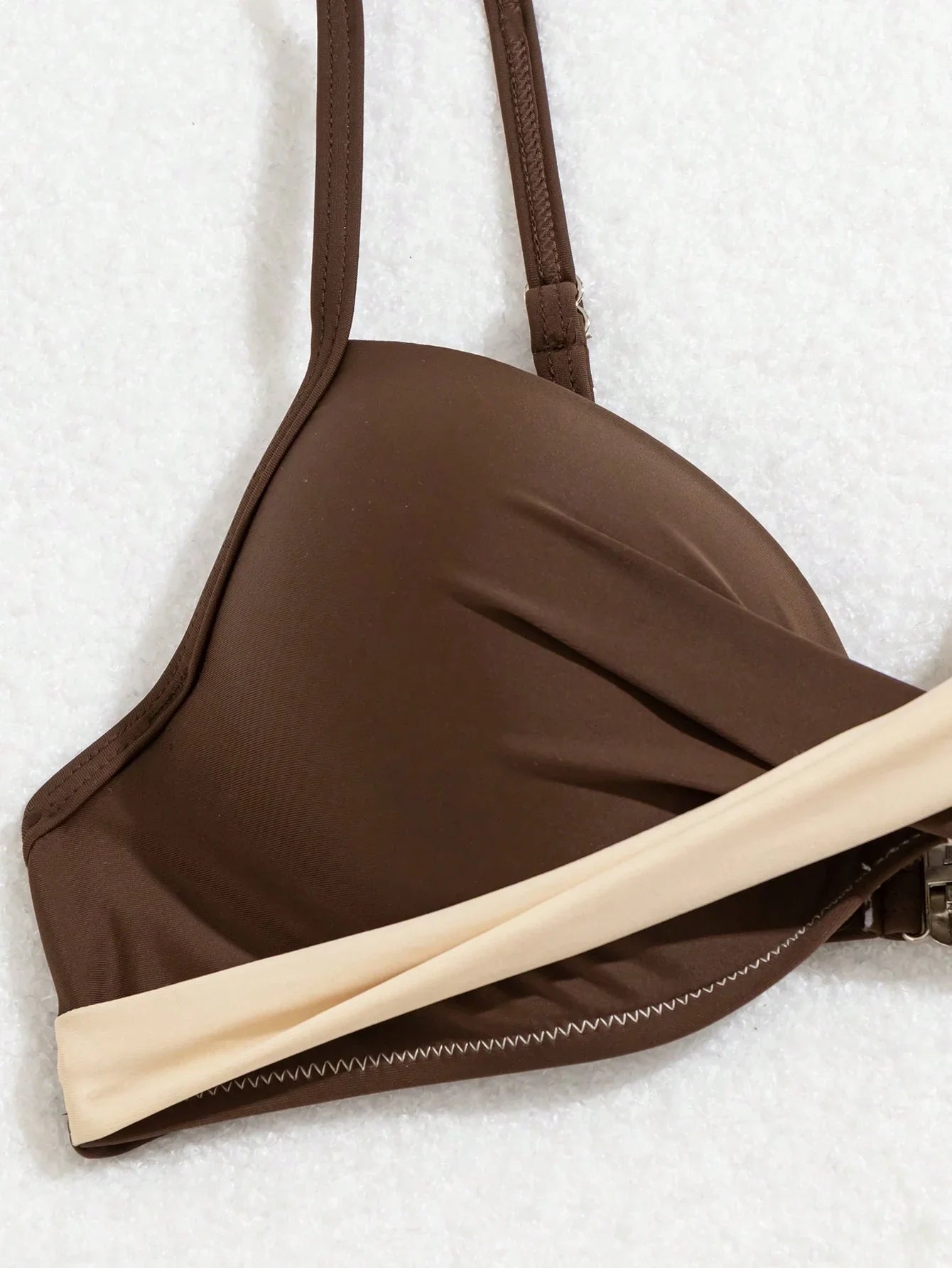 SHEIN Swim Conjunto de Bikini feminino com detalhe transversal em blocos de cores para o verão na praia