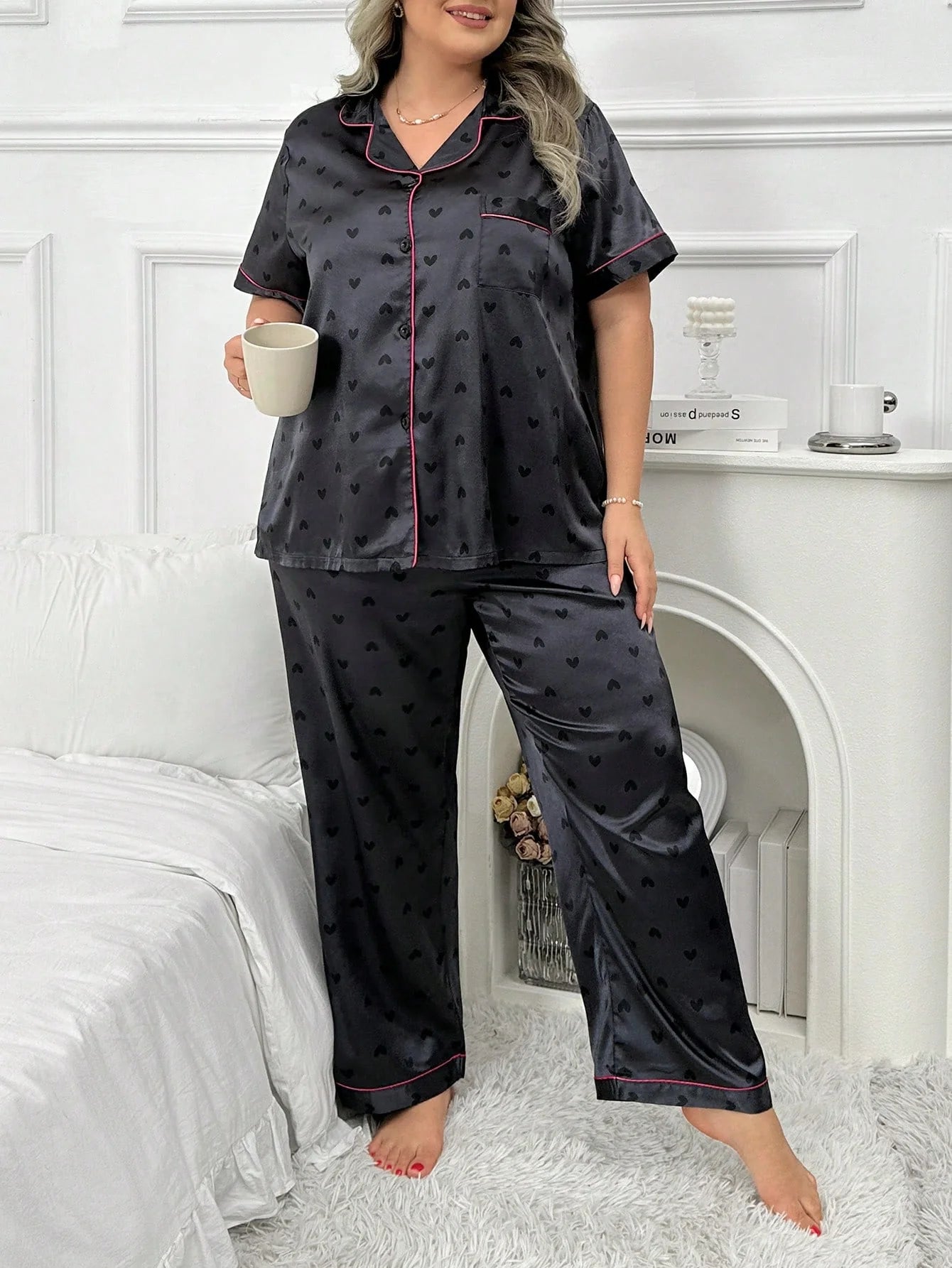 Conjunto de pijama Plus Size com gola em V, de manga curta e calça comprida em seda jacquard