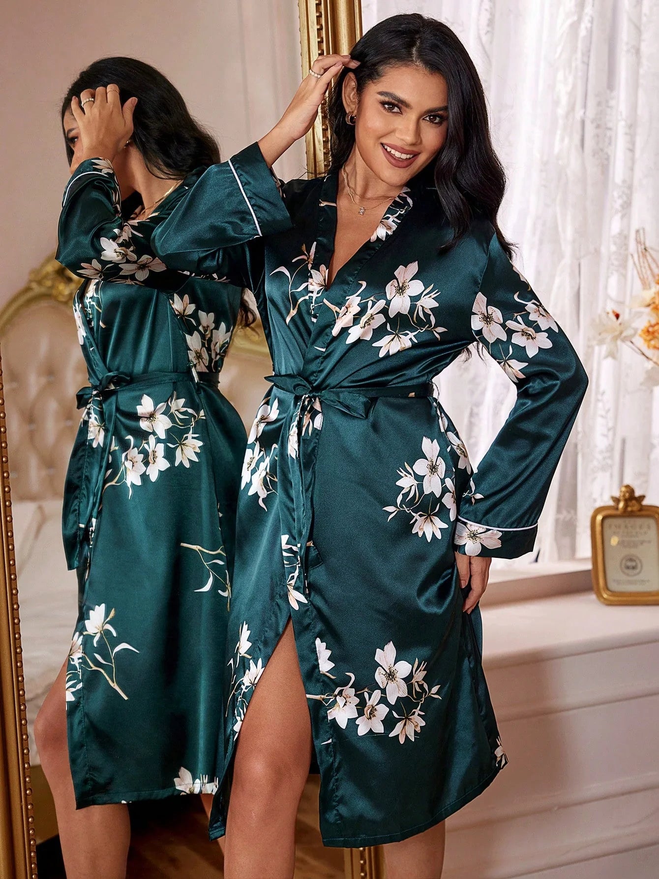 LuxeNights Ropão Impressão Floral com cinto Cetim