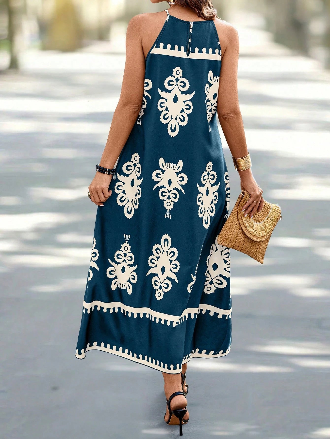 Breezaya Vestido Casual Curto Feminino com Alça Fina e Estampa Remendada, Estampa Aleatória