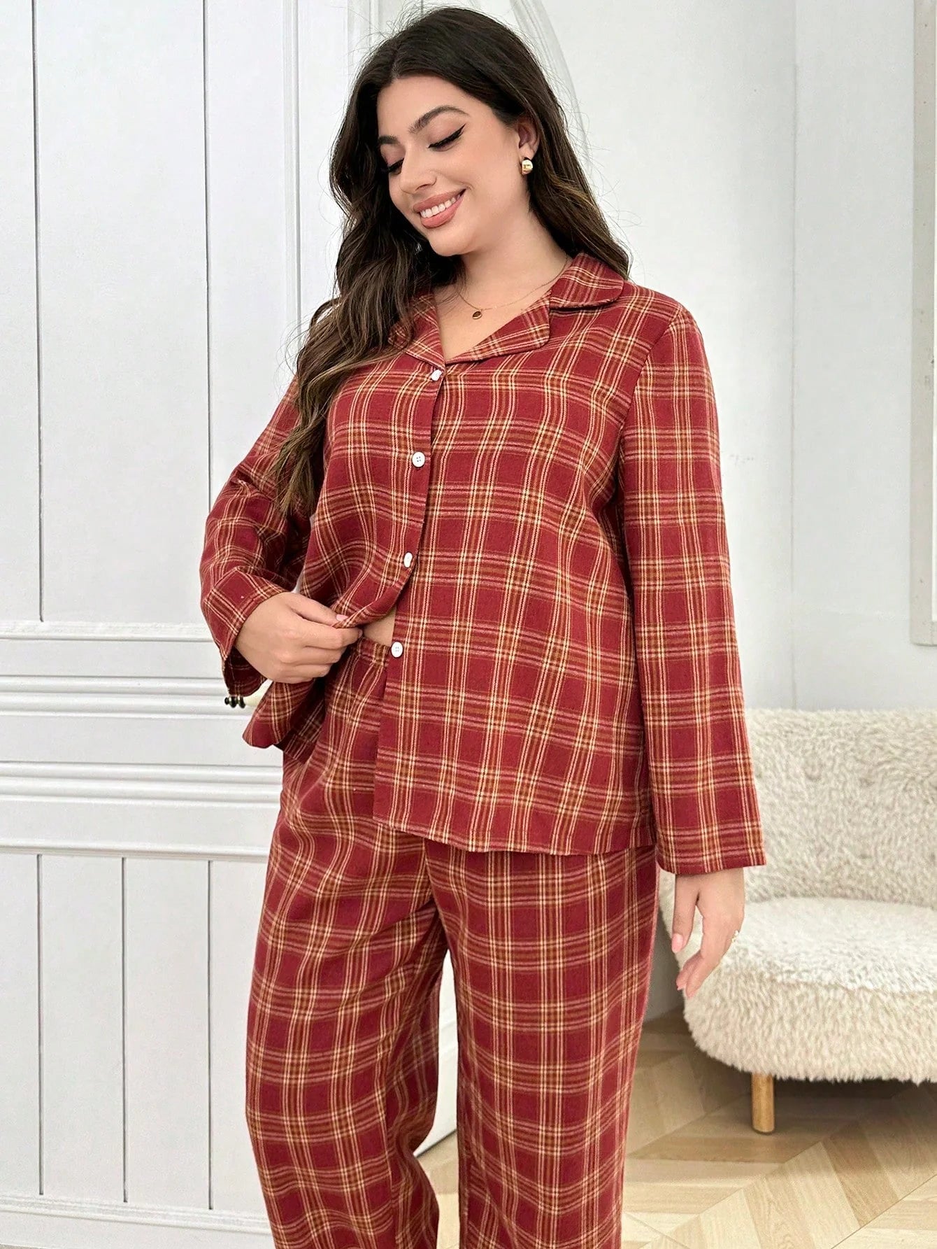 Conjunto de Pijama com Cardigan de Gola Xadrez de Plus Size, Manga Longa e Calça Longa