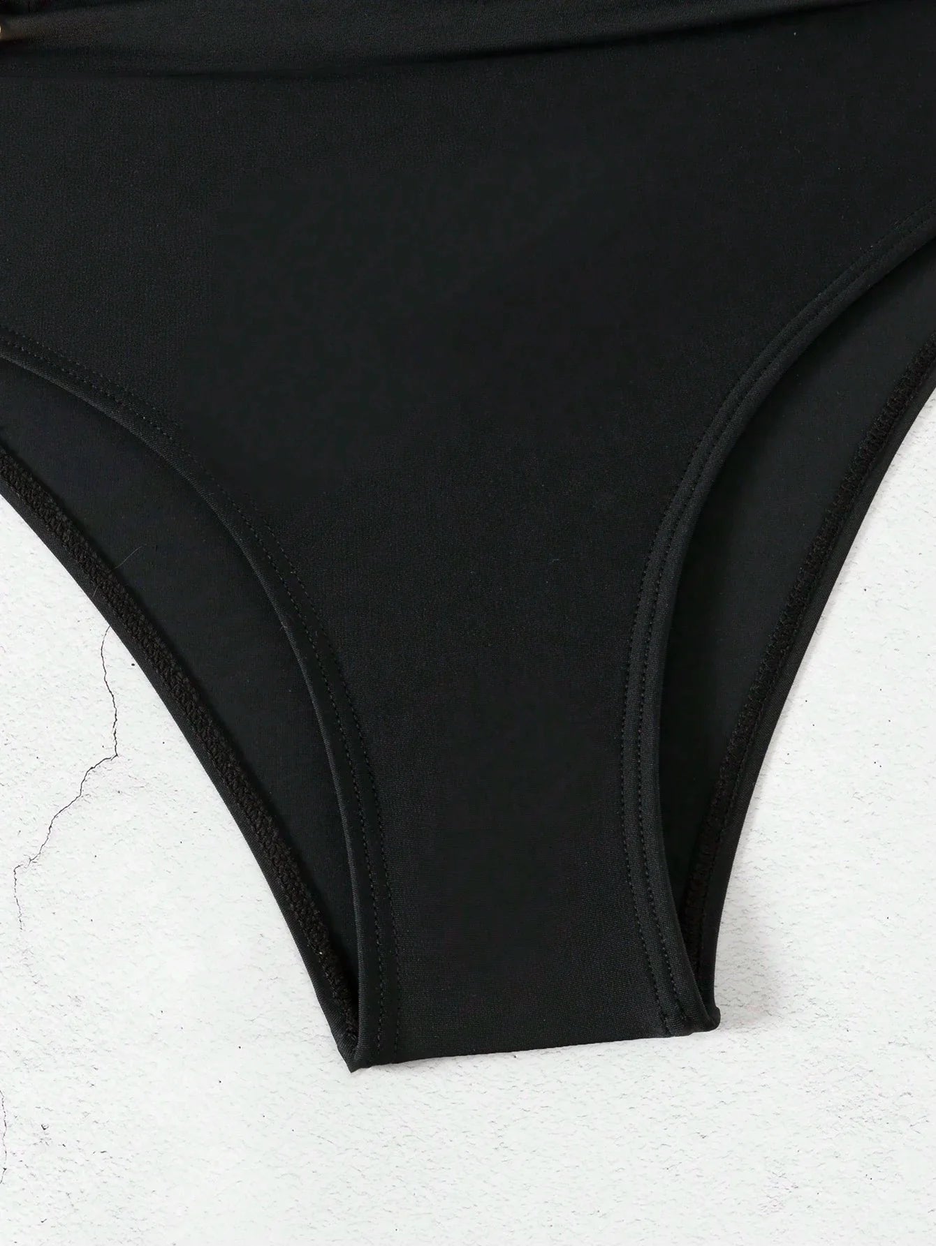 Novo Design de Nicho, Cor Sólida, Sexy, Emagrecedor, Que Cobre a Barriga, Fashion com Acessórios, Split de Férias, Elegante e Fashion Maiô Bikini de Duas Peças, Festa de Praia Feminina, Maiôs Vendendo Muito