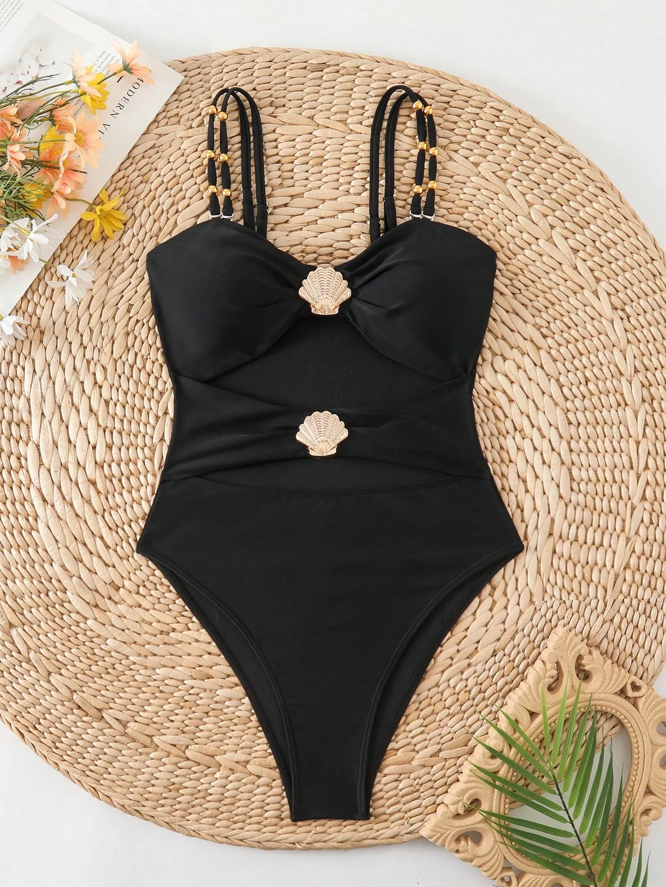 Swim Chiccia Maiô de Uma Peça para Praia e Resort, Decor de Metal, Decote Vazado, com Alças Duplas, Cor Sólida, para Mulheres