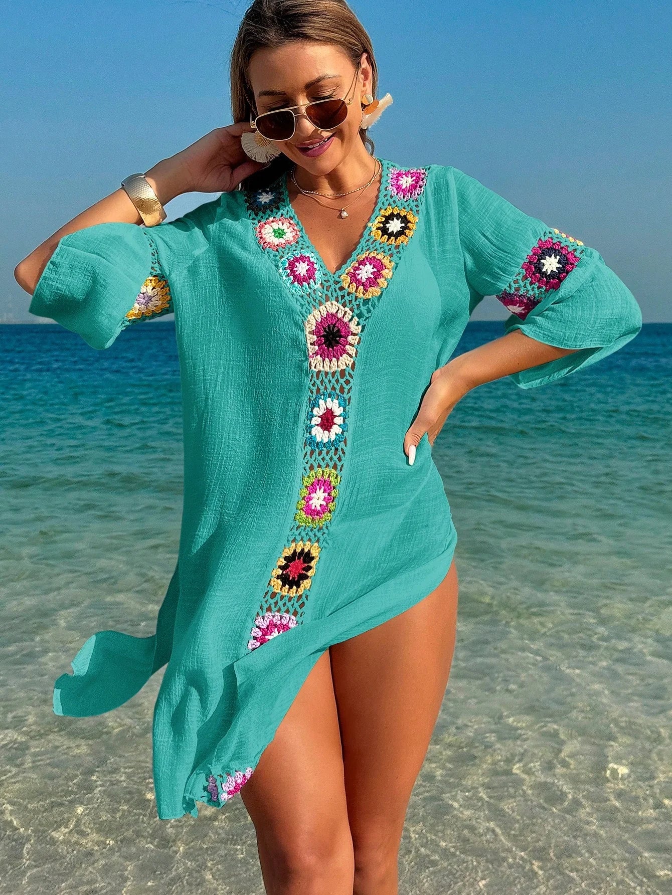 Swim Vcay Roupas de Verão para Mulheres, Vestido Túnica Solto com Decote em V, Manga 3/4, Flor de Crochê em Cor Aleatória, Fenda Lateral, Ideal para Praia e Férias de Verão