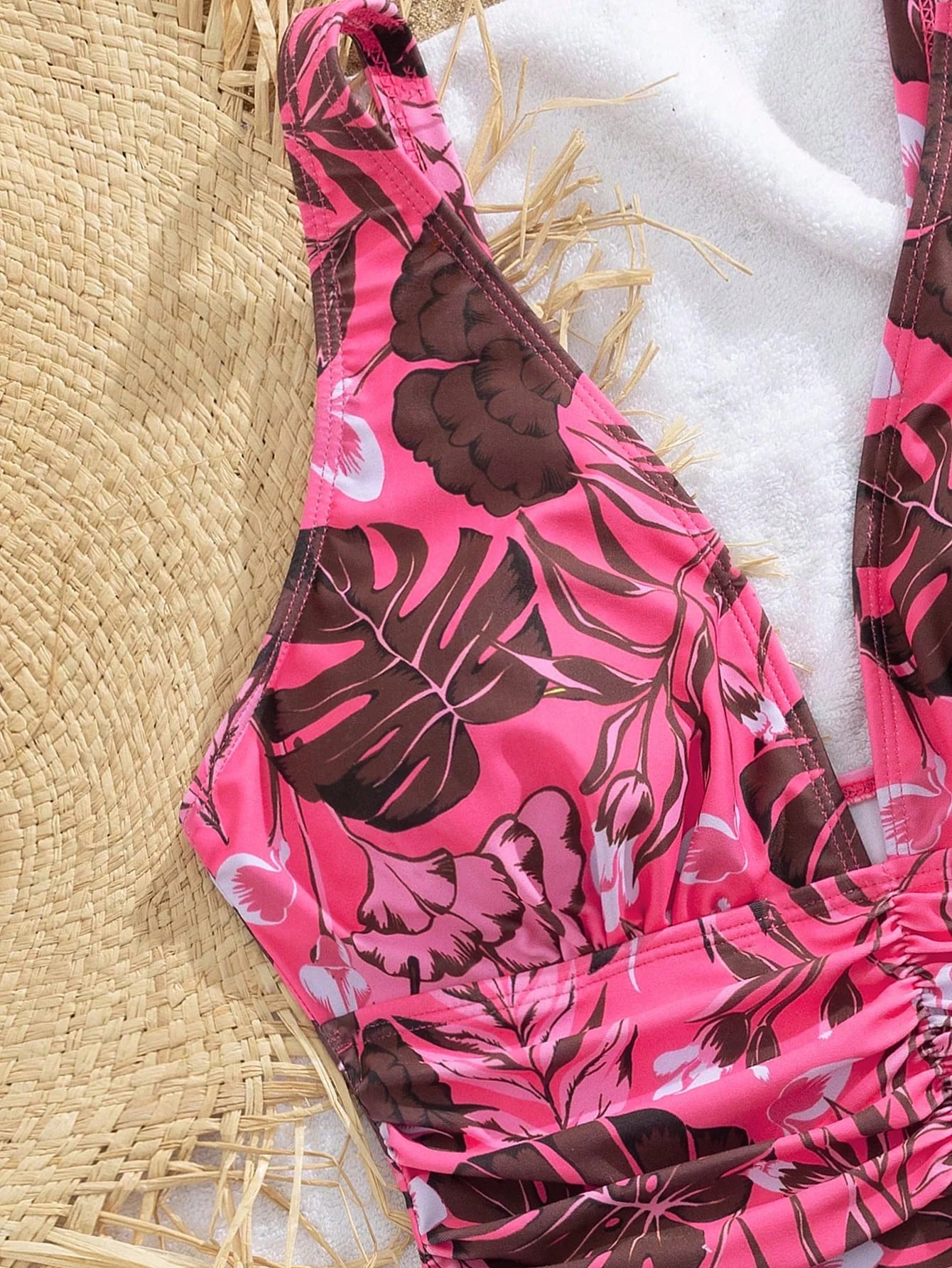 Swim SPRTY Maiô Slim Fit de uma peça com alças finas de espaguete, decote em V profundo e estampa tropical para praia de verão