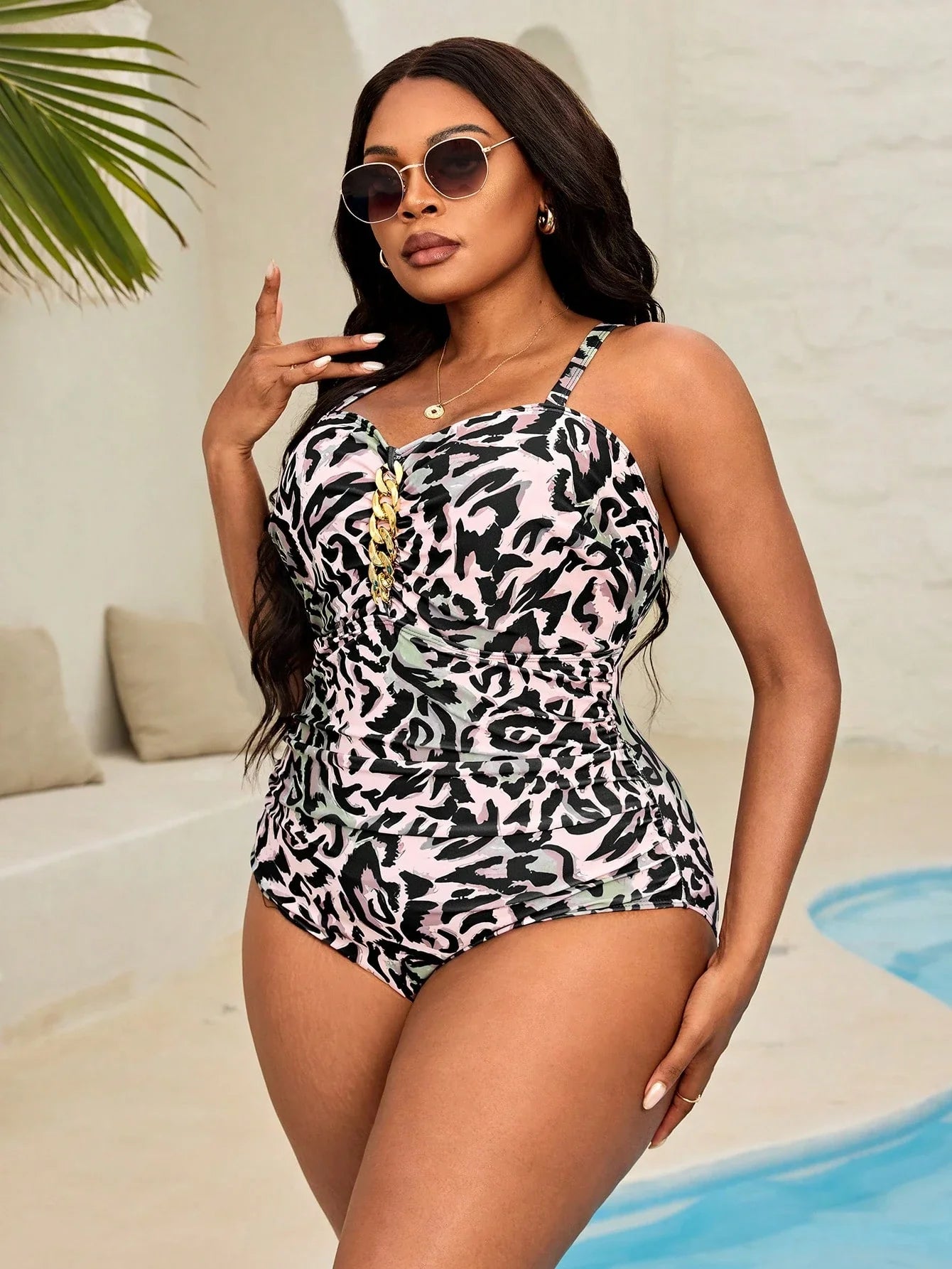 SHEIN Swim Curve Maiô de uma peça com decote com corrente e franzido, para Mulheres Plus Size, para Férias