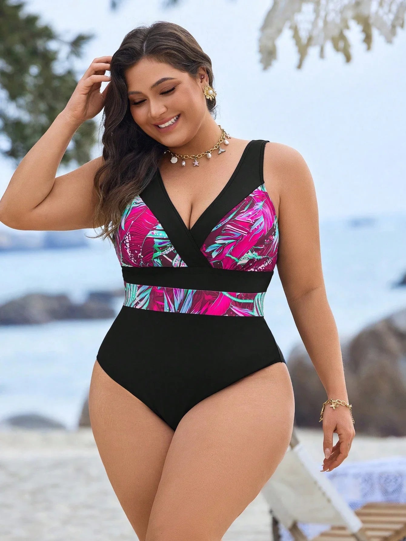 Swim Lushoire Maiô Plus Size com Estampa de Praia e Colorblock