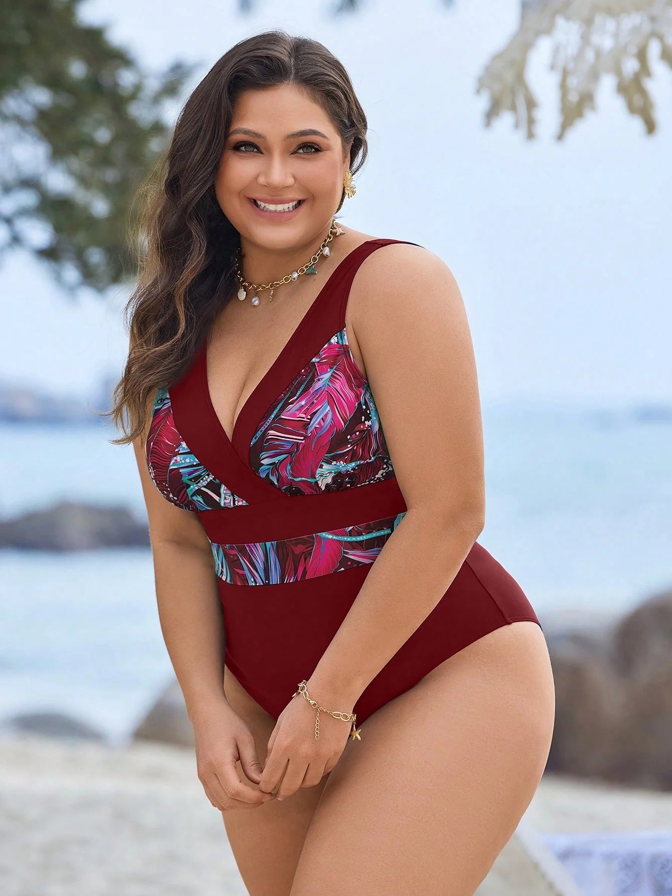 Swim Lushoire Maiô Plus Size com Estampa de Praia e Colorblock