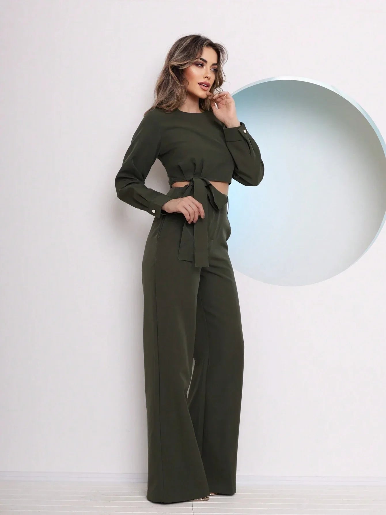 Conjunto Alfaiataria Calça Pantalona E Blusa Manga Longa Com Detalhe Amarração Michele