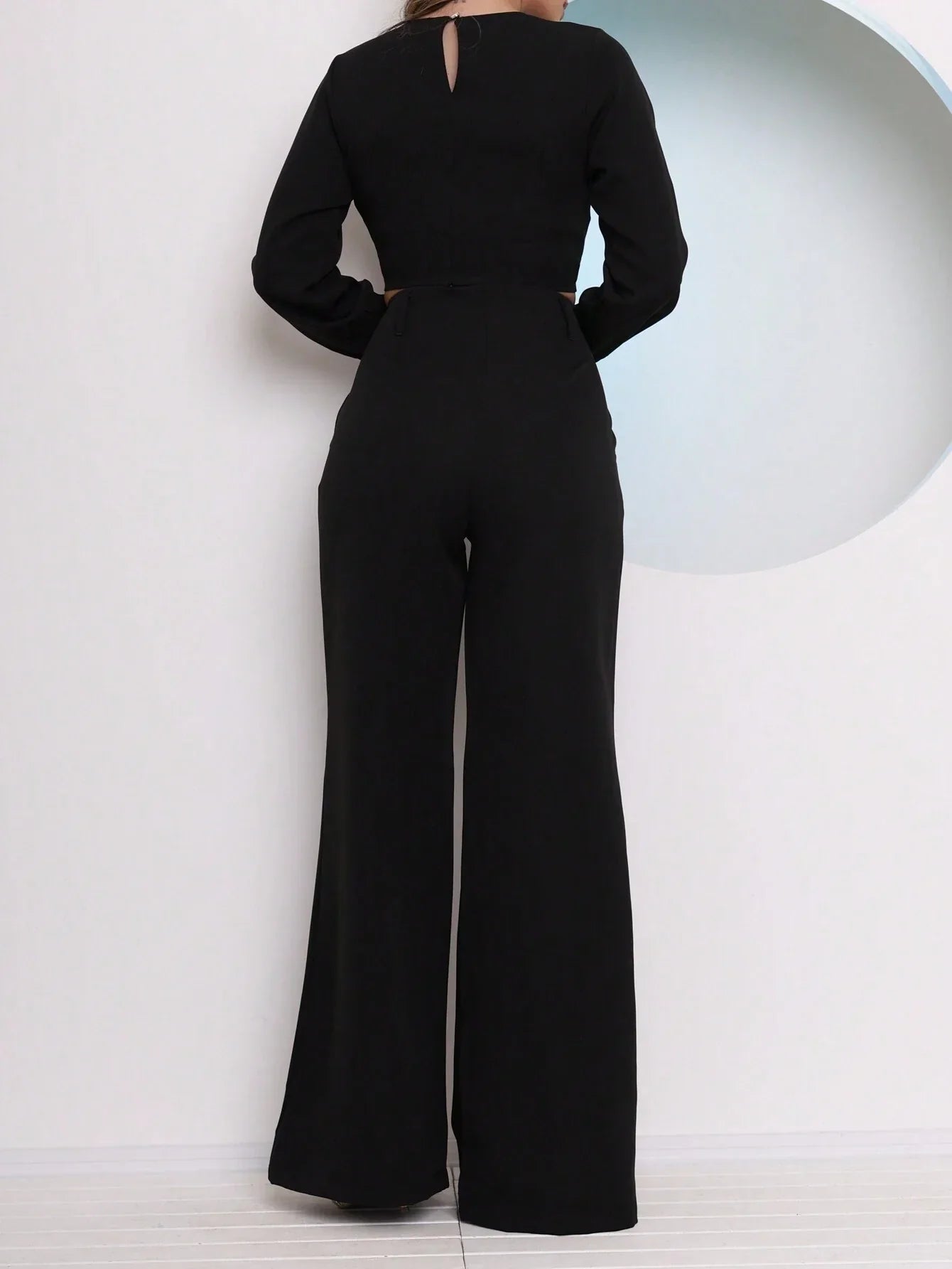 Conjunto Alfaiataria Calça Pantalona E Blusa Manga Longa Com Detalhe Amarração Michele