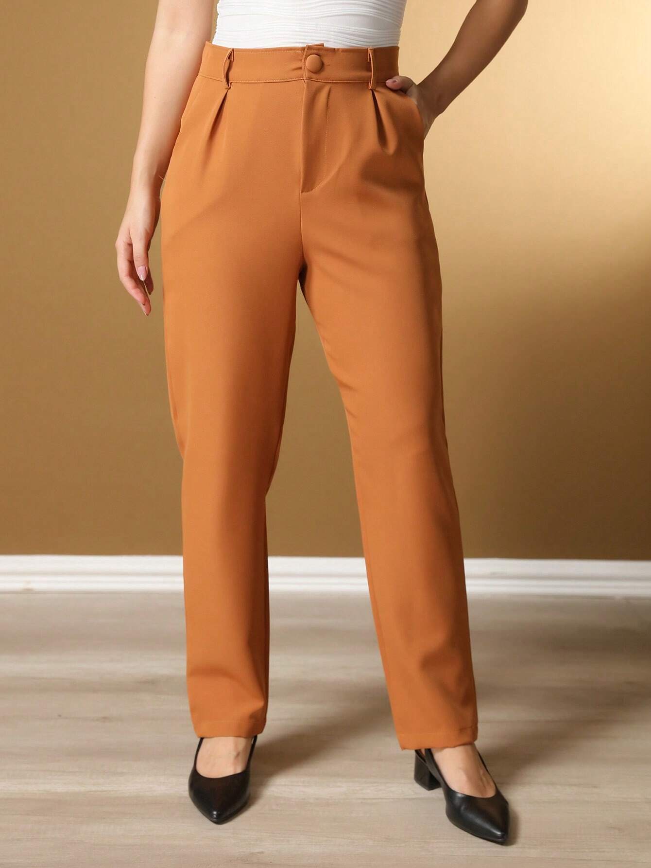 Calça Alfaiataria Com Prega Skinny Larissa Caqui / P