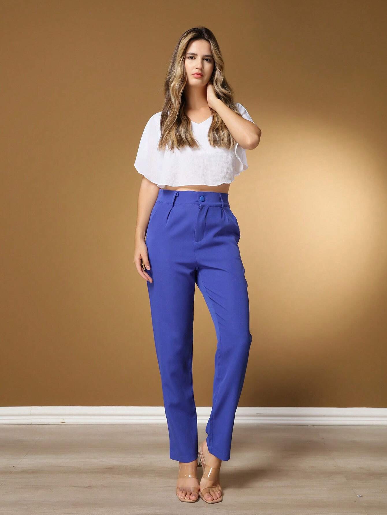 Calça Alfaiataria Com Prega Skinny Larissa