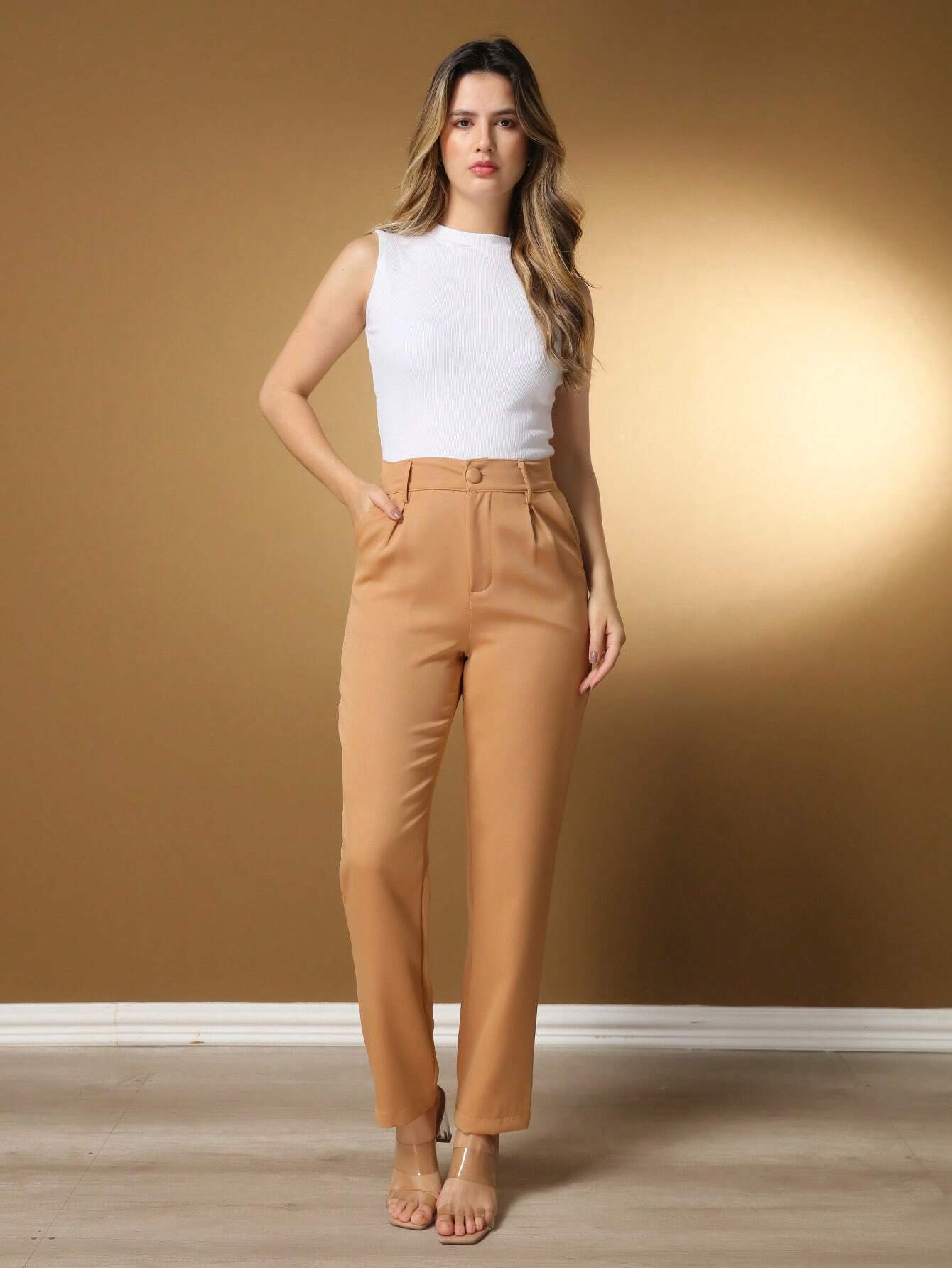 Calça Alfaiataria Com Prega Skinny Larissa