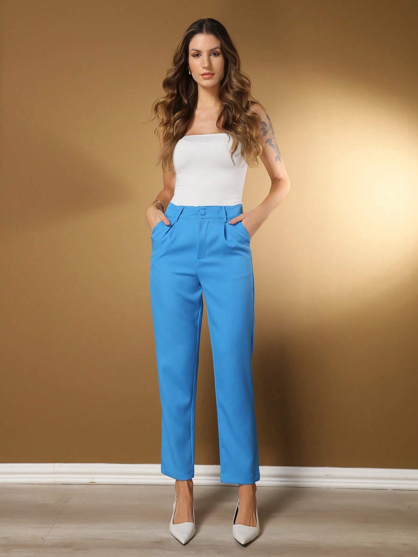 Calça Alfaiataria Com Prega Skinny Larissa