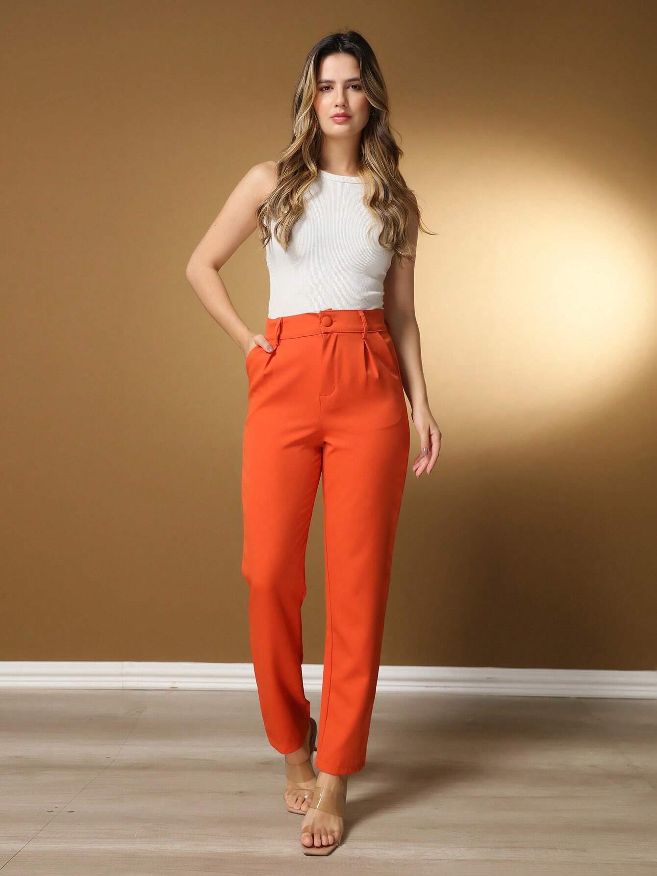 Calça Alfaiataria Com Prega Skinny Larissa