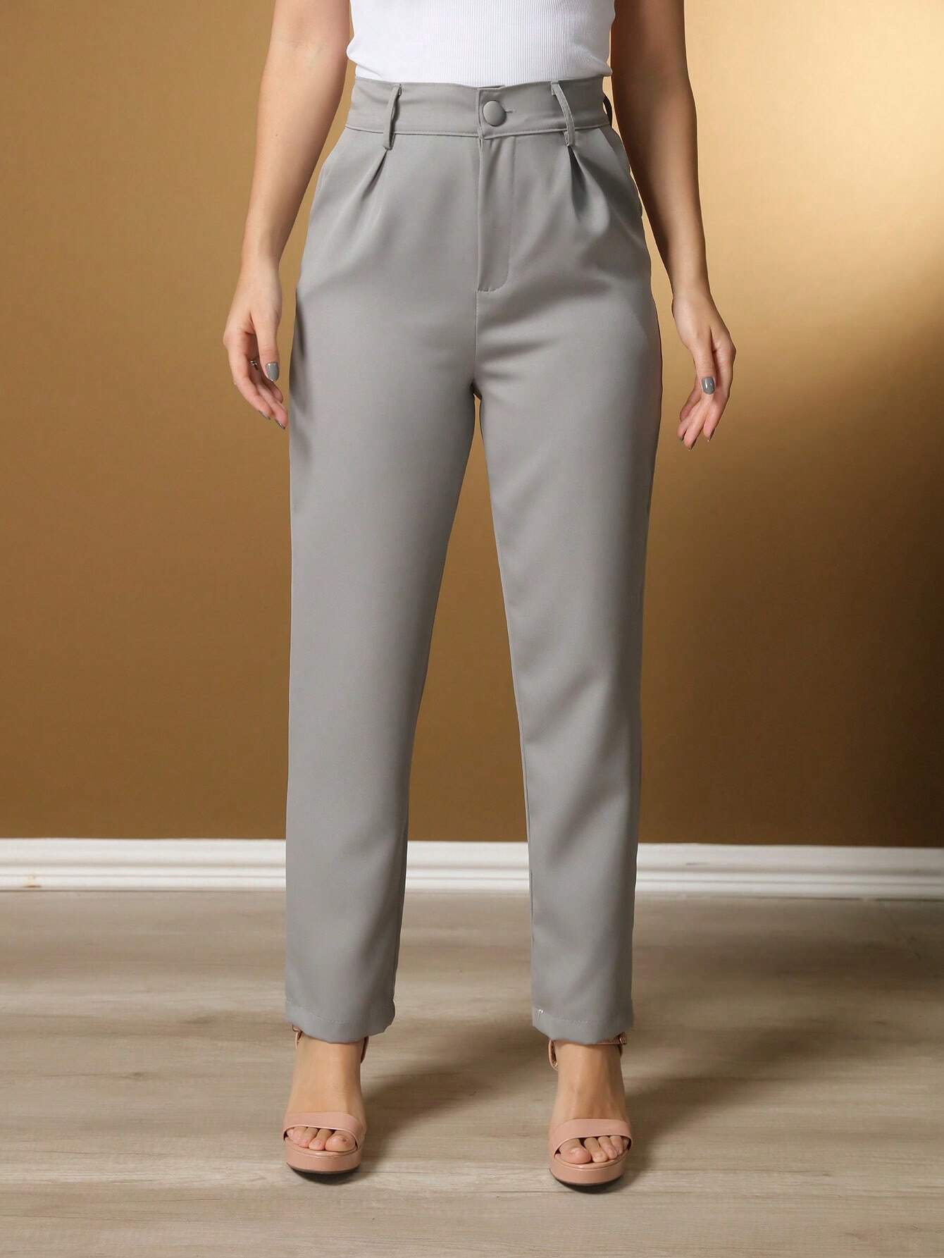 Calça Alfaiataria Com Prega Skinny Larissa