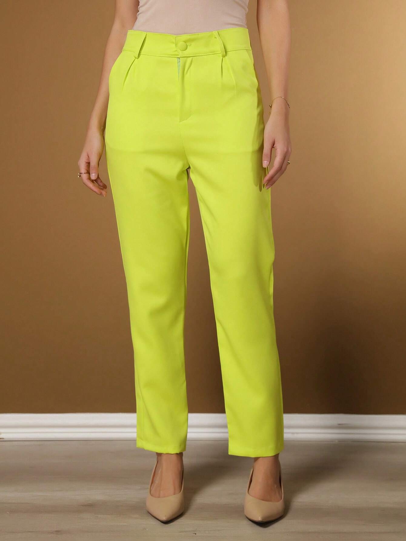 Calça Alfaiataria Com Prega Skinny Larissa