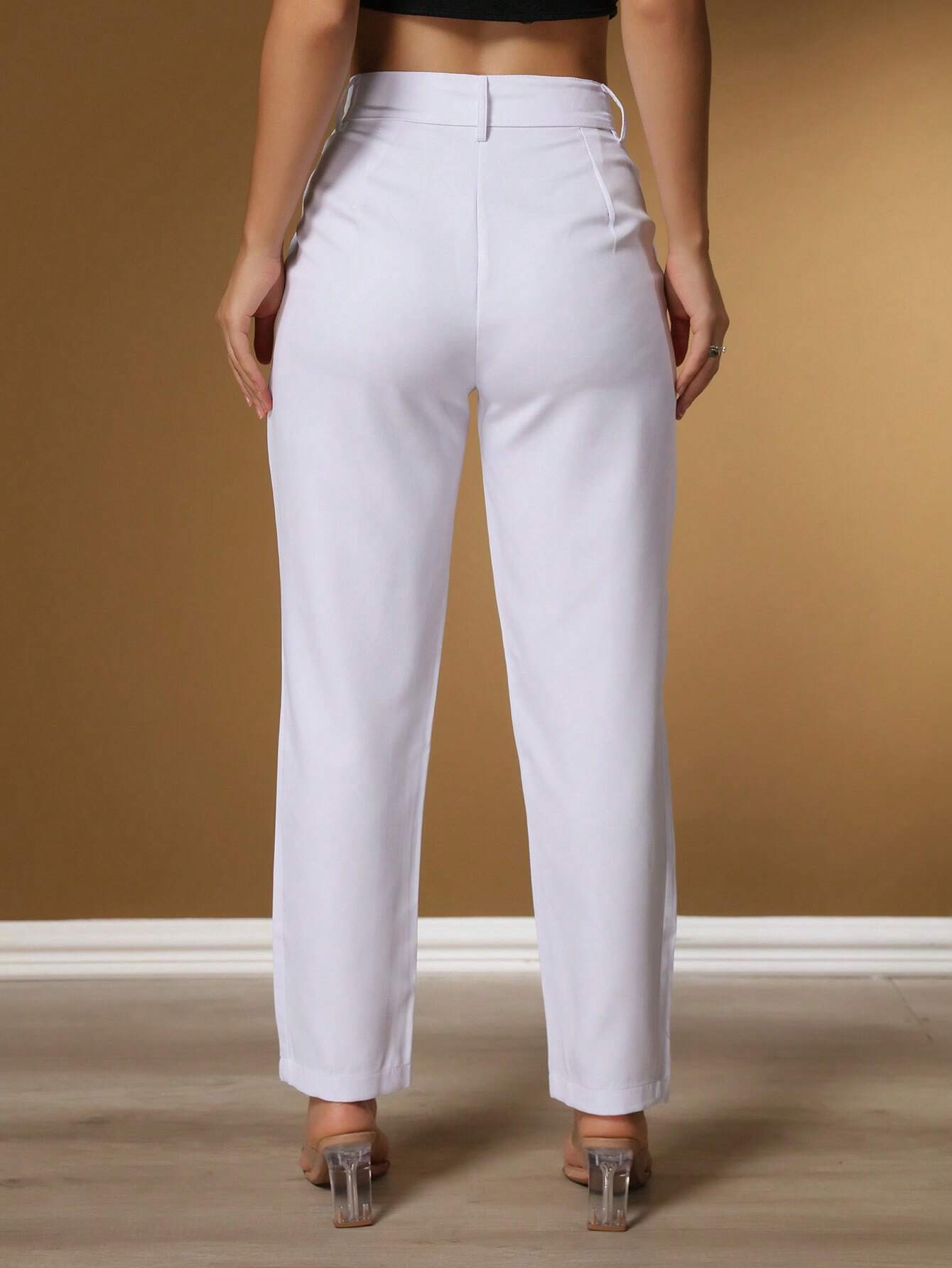 Calça Alfaiataria Com Prega Skinny Larissa