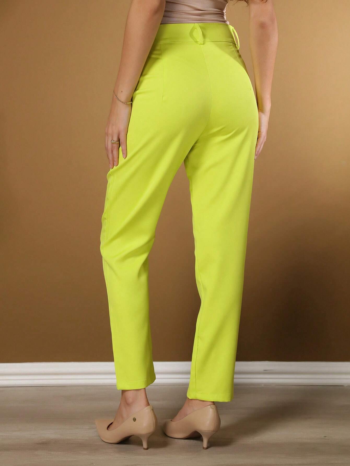 Calça Alfaiataria Com Prega Skinny Larissa