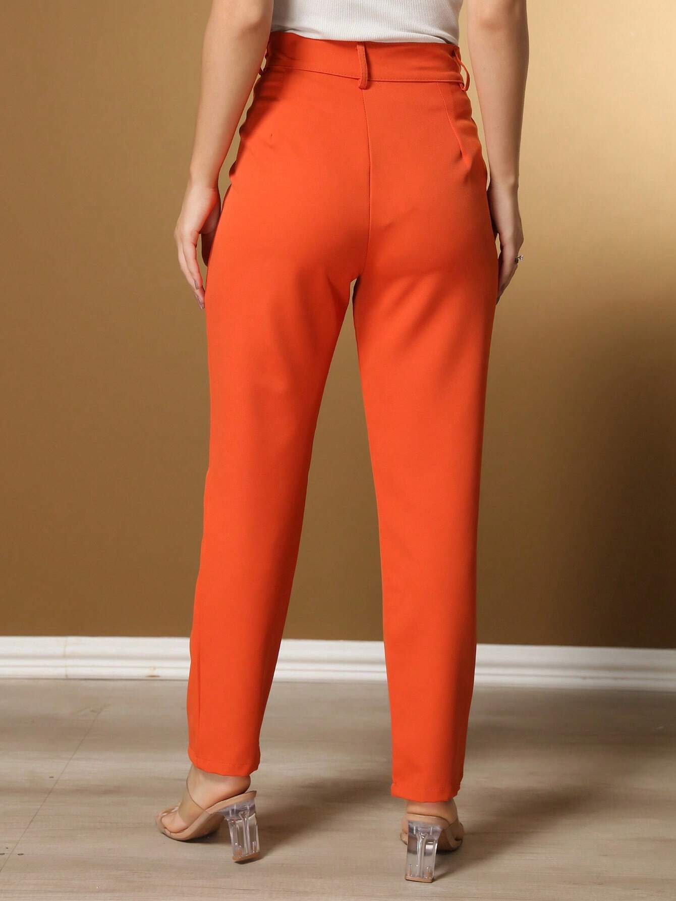 Calça Alfaiataria Com Prega Skinny Larissa