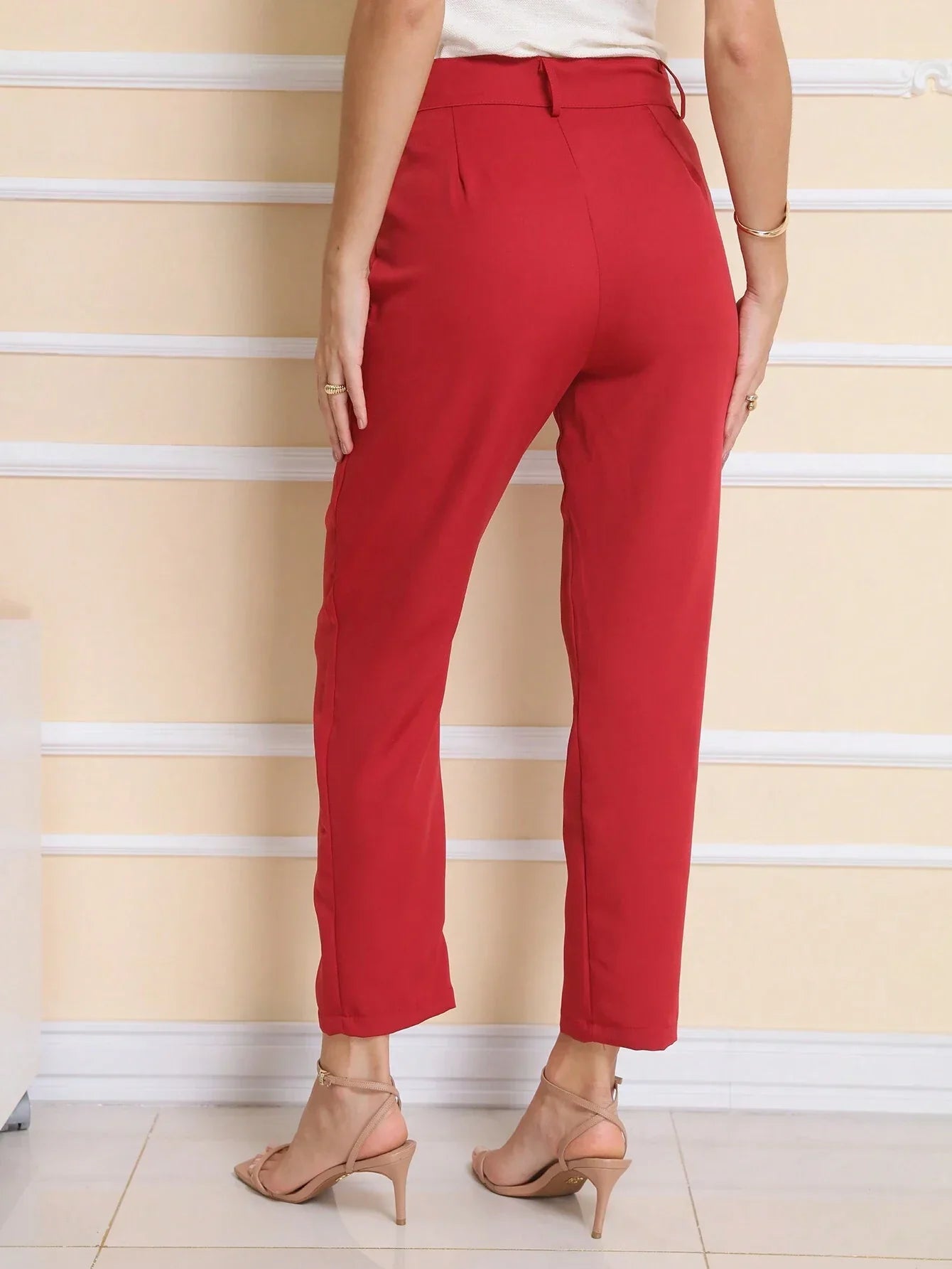 Calça Alfaiataria Com Prega Skinny Larissa