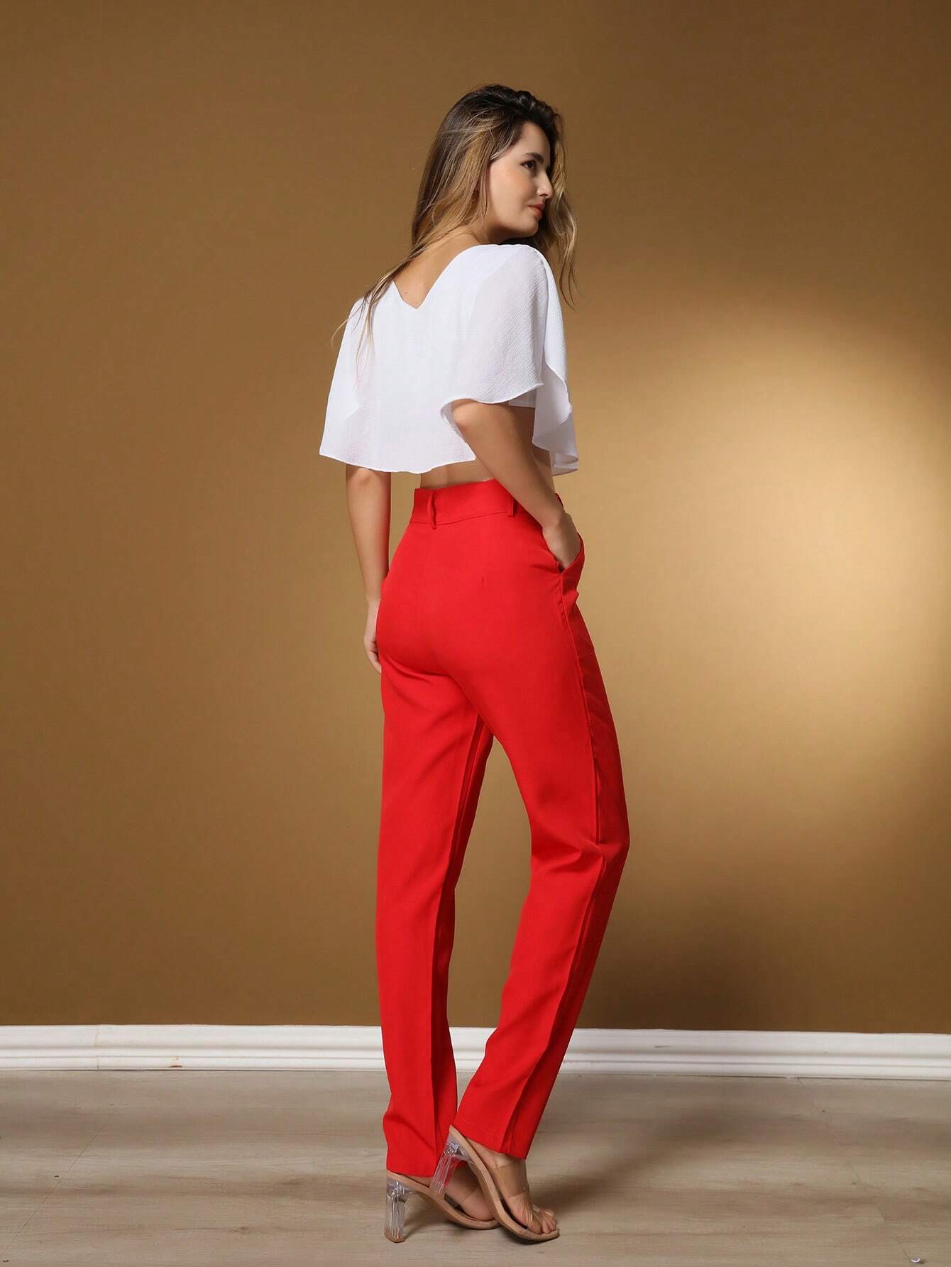 Calça Alfaiataria Com Prega Skinny Larissa