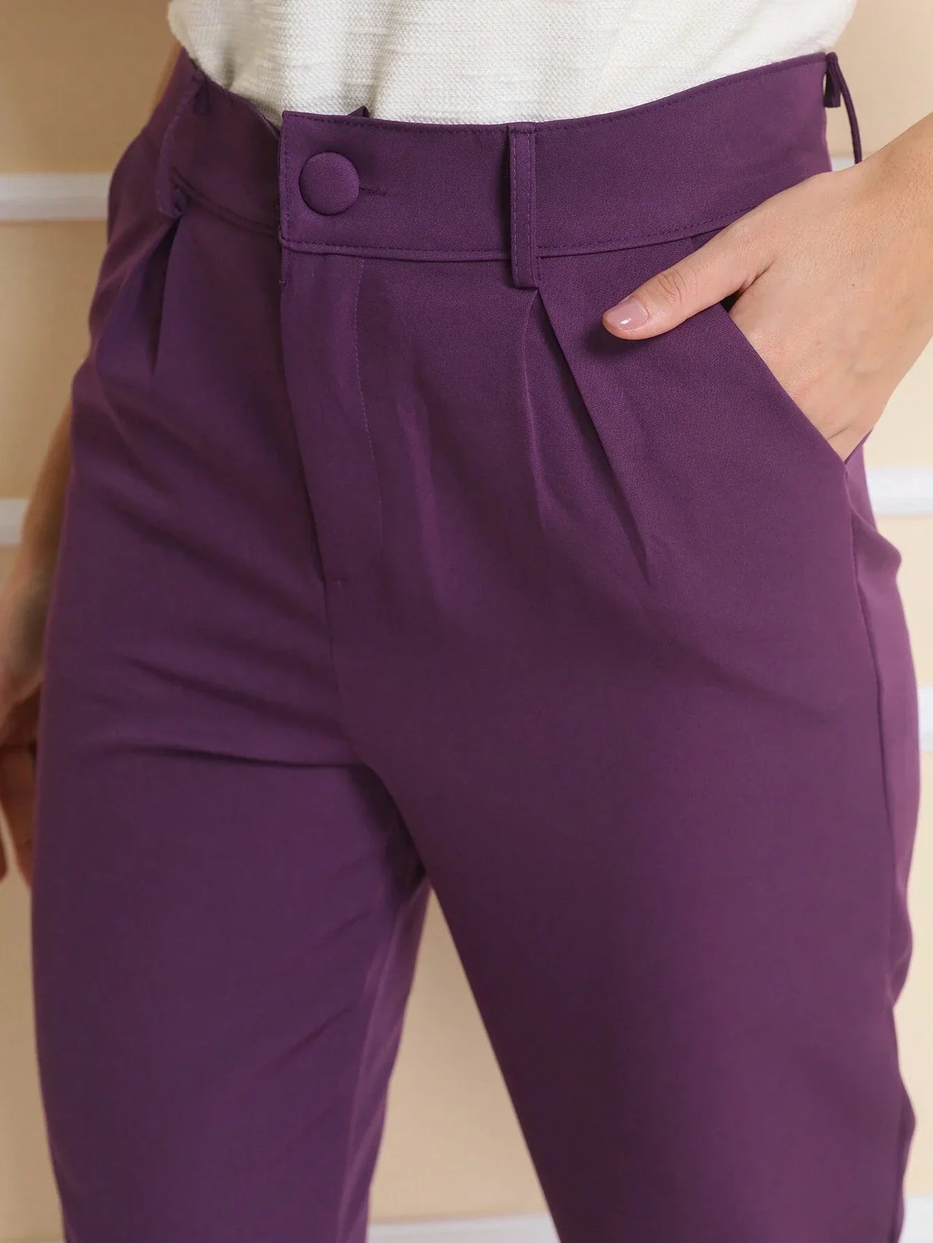 Calça Alfaiataria Com Prega Skinny Larissa
