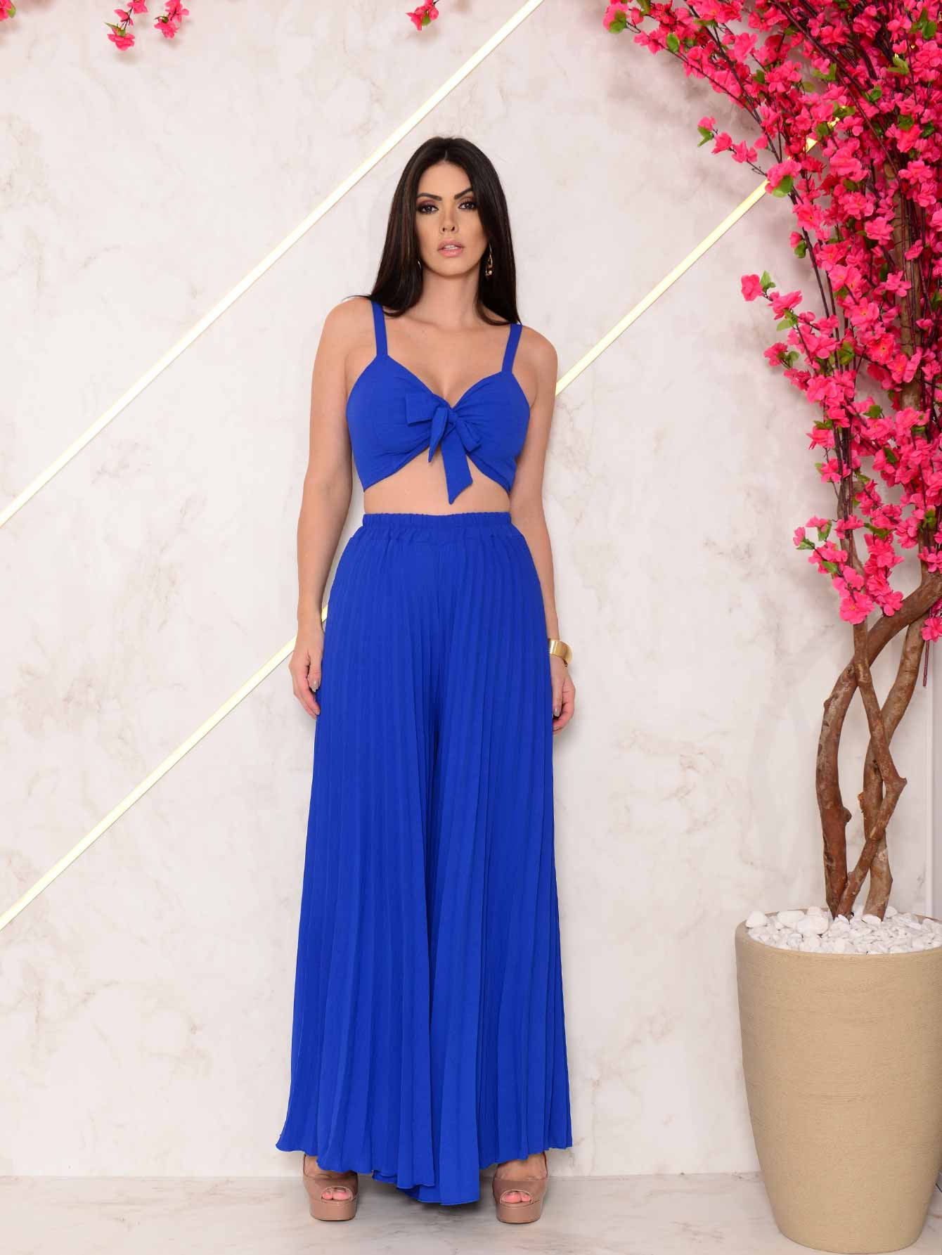 Conjunto Calça Pantalona Plissada E Cropped Top Maitê Conjuntos Femininos