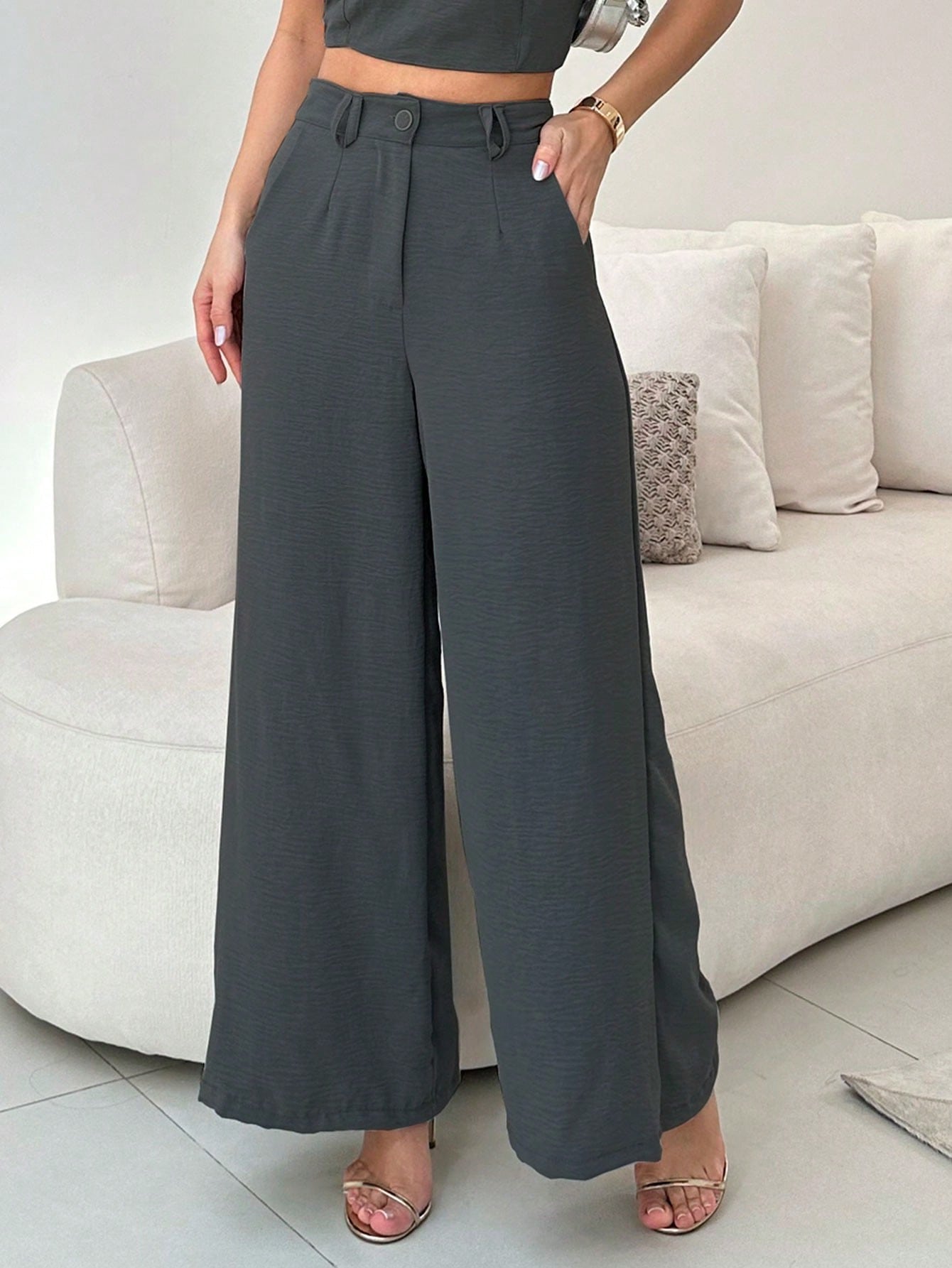 Conjunto Calça Pantalona E Cropped Tomara Que Caia Miriam