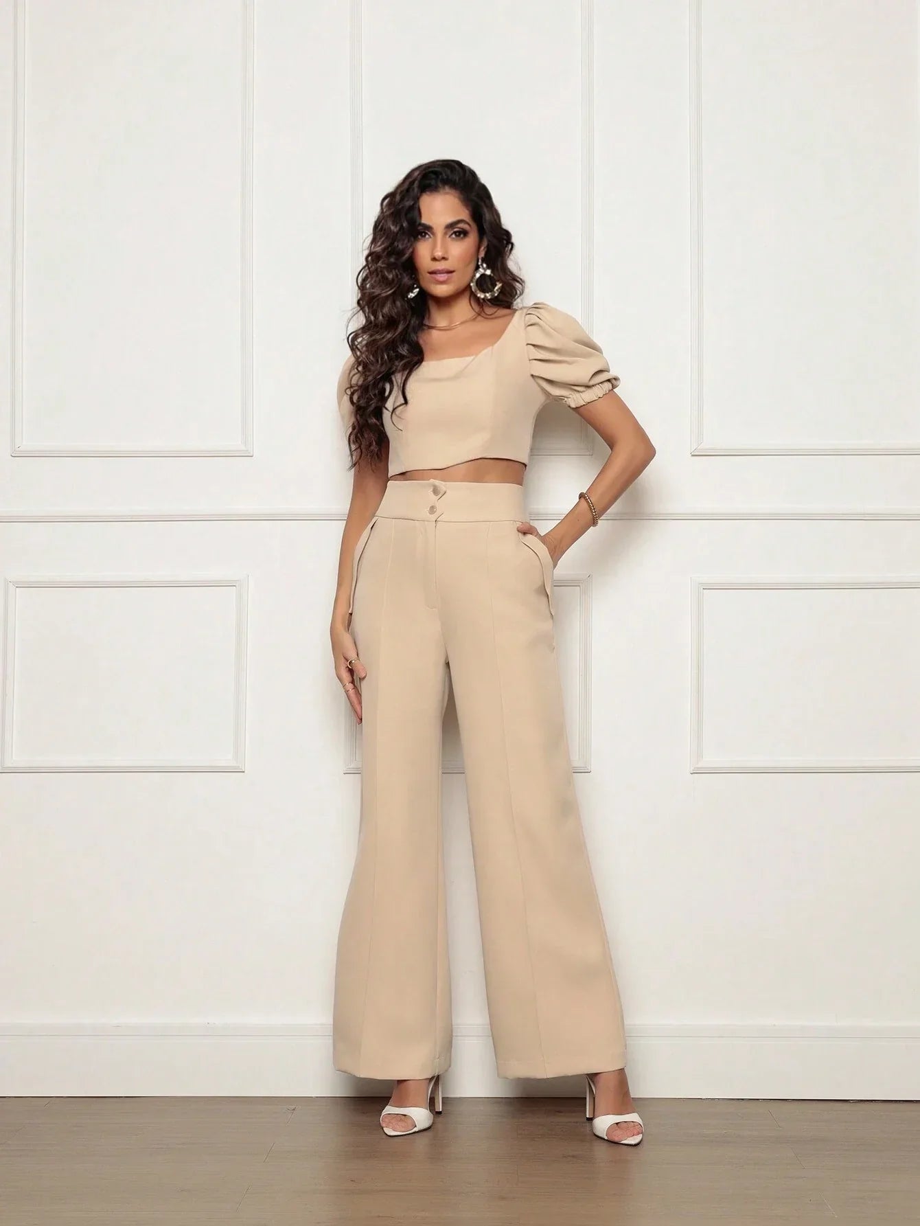 Conjunto Calça Perna Larga E Cropped Gola U Com Manga Bufante Fernanda