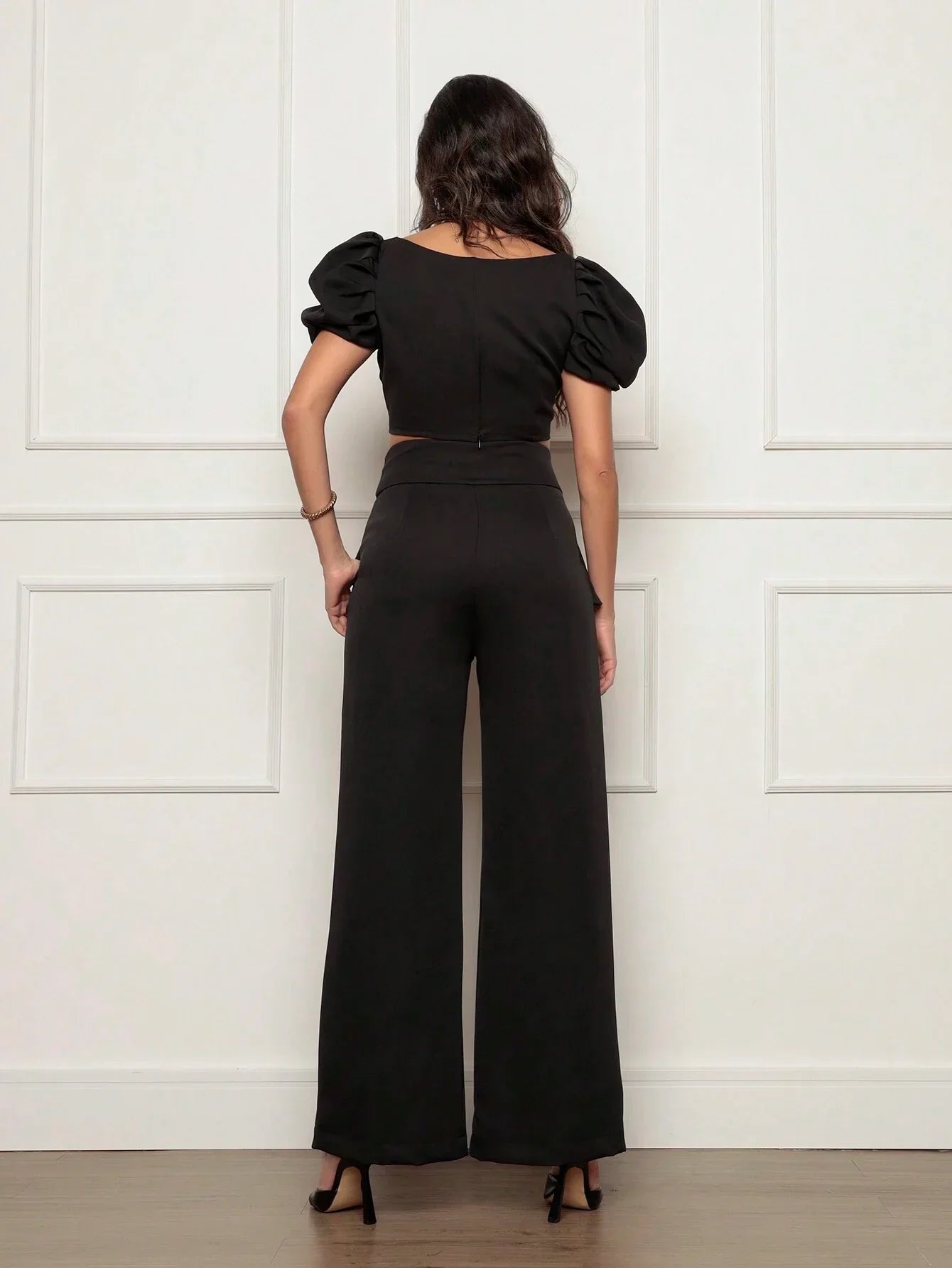 Conjunto Calça Perna Larga E Cropped Gola U Com Manga Bufante Fernanda