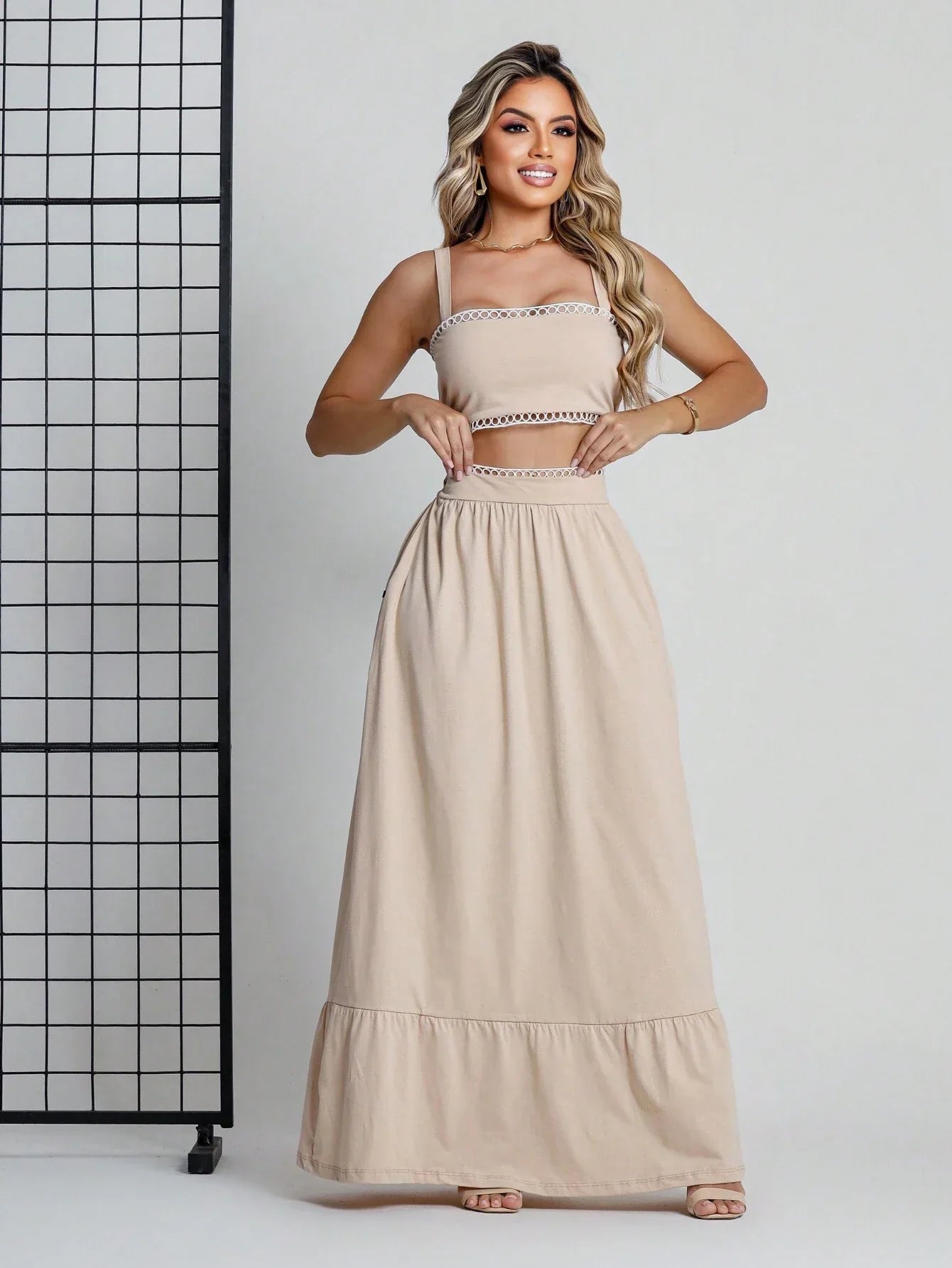 Vestido Midi Com Alça Fina Marina