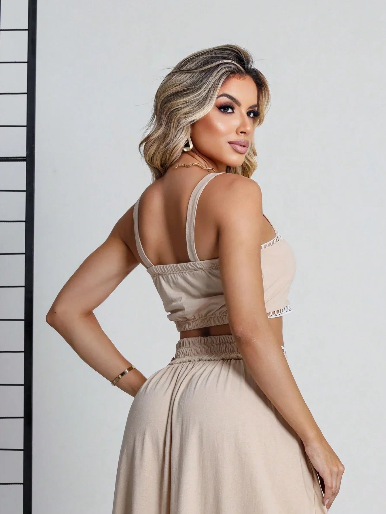Vestido Midi Com Alça Fina Marina