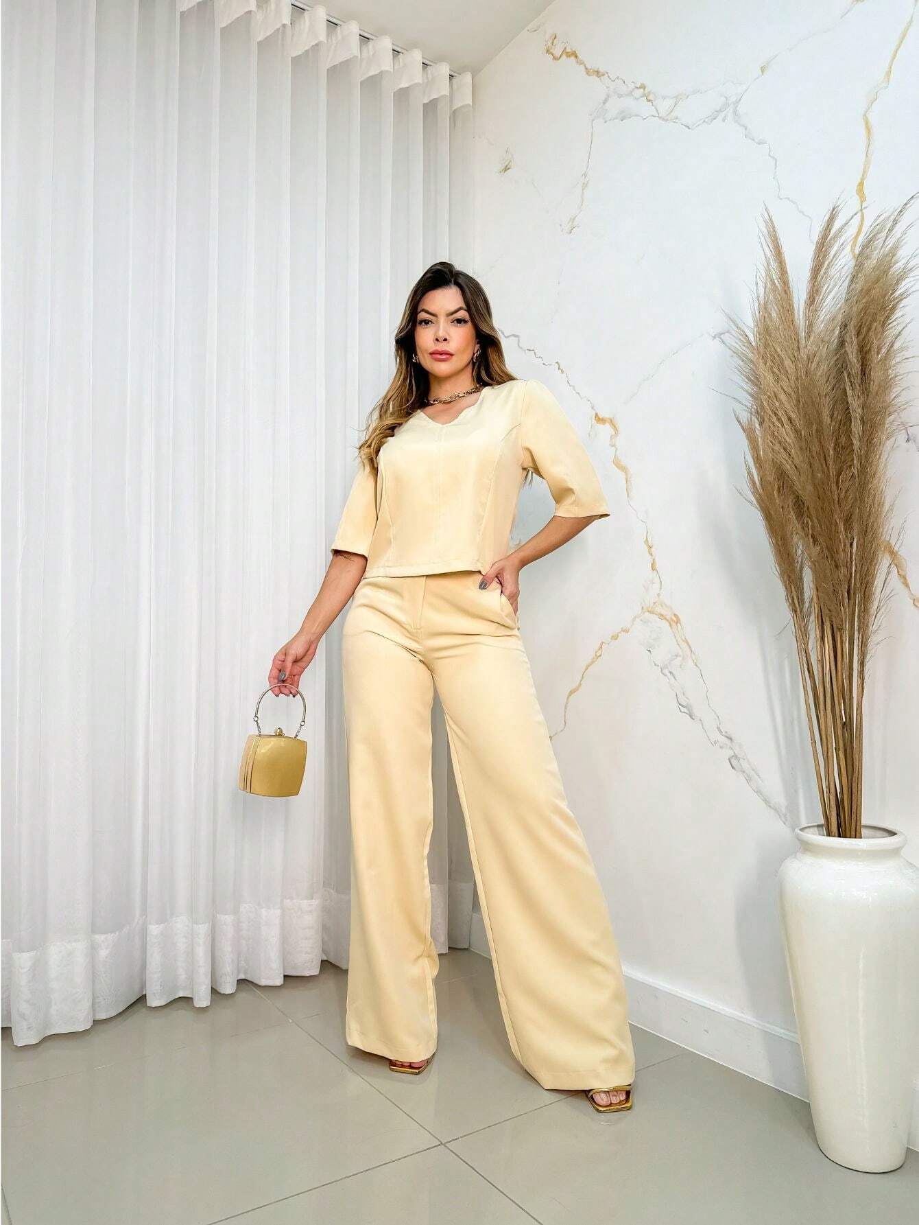 Conjunto Calça Pantalona E Blusa Decote Em V Com Manga 3/4 Dayane