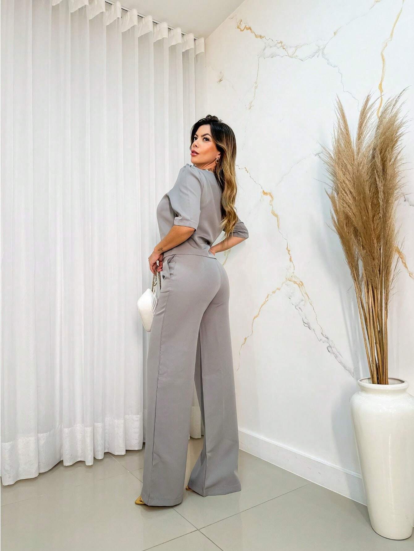 Conjunto Calça Pantalona E Blusa Decote Em V Com Manga 3/4 Dayane