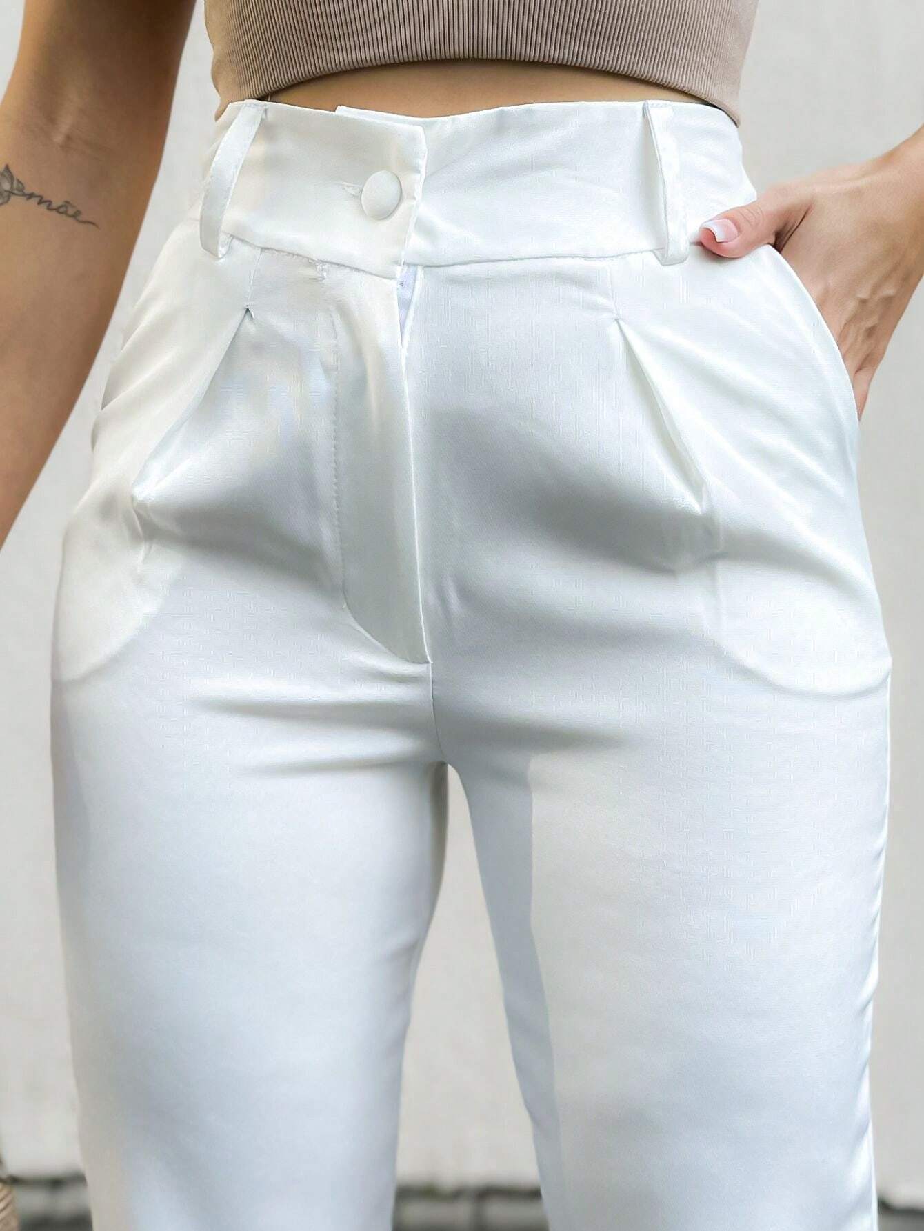 Calça Alfaiataria Jogger Com Bolso Letícia