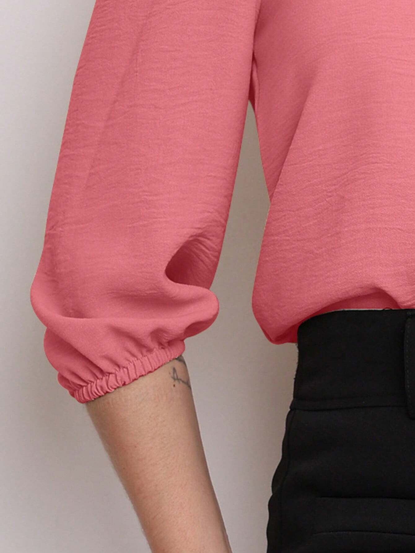 Blusa Alfaiataria Com Manga Regulável Patrícia