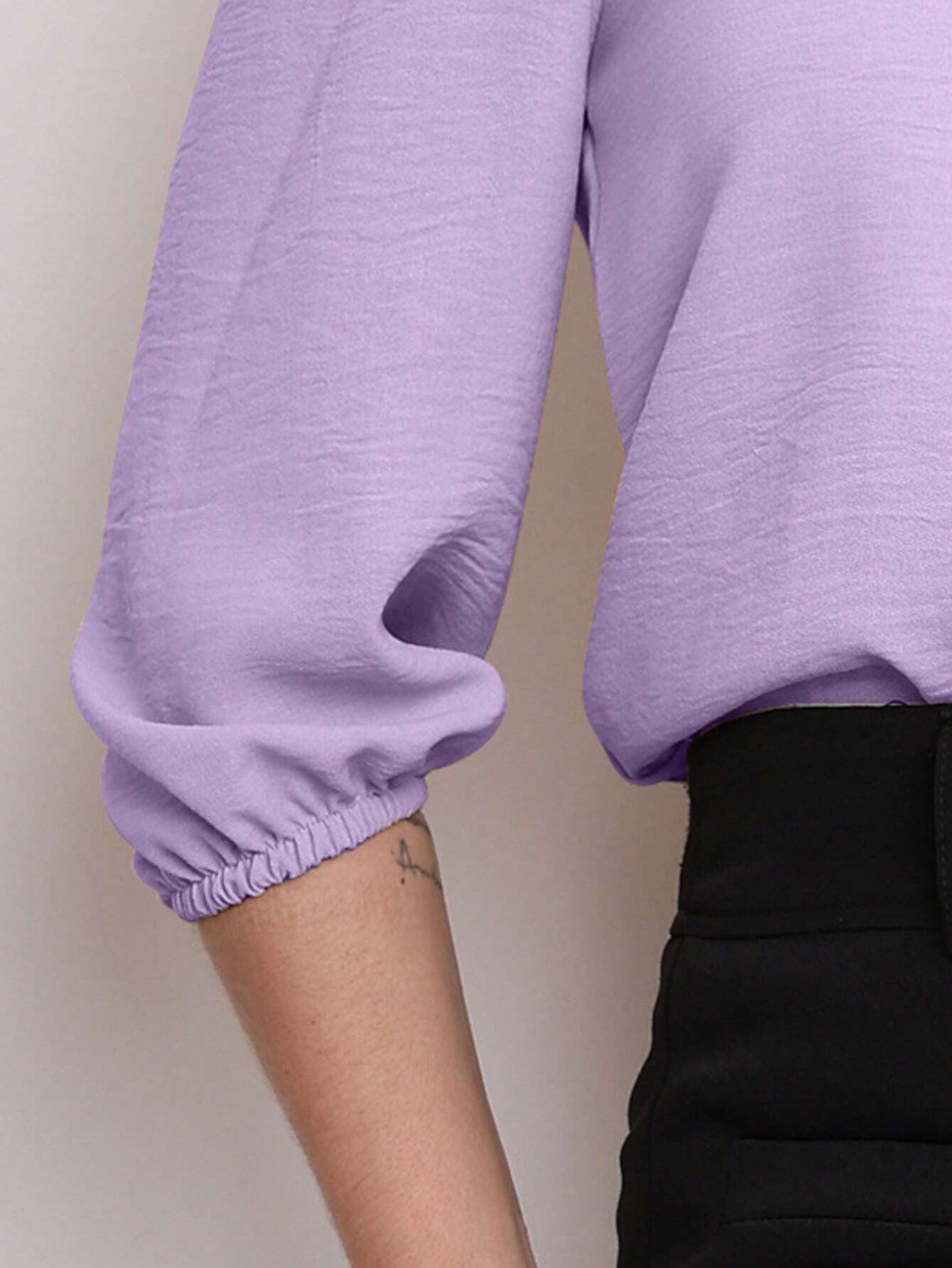 Blusa Alfaiataria Com Manga Regulável Patrícia